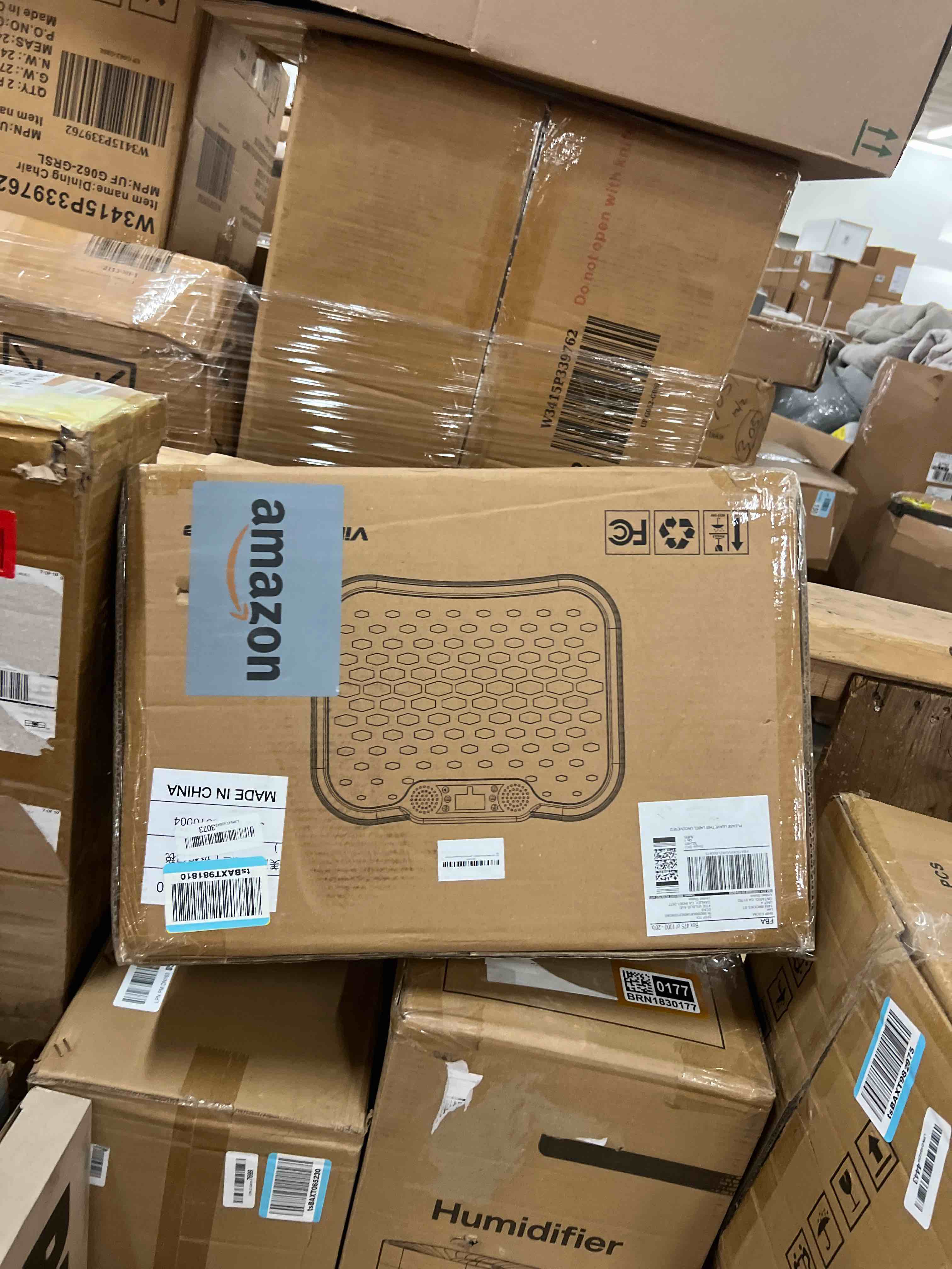 Condition photo showing New/Like New for Vibration Plate Exercise Machine, Vibrating Platform for Lymphatic Drainage Weight Loss, 250 Speeds Full Body Workout Vibrated Plates Fitness Platform for Home Women Men