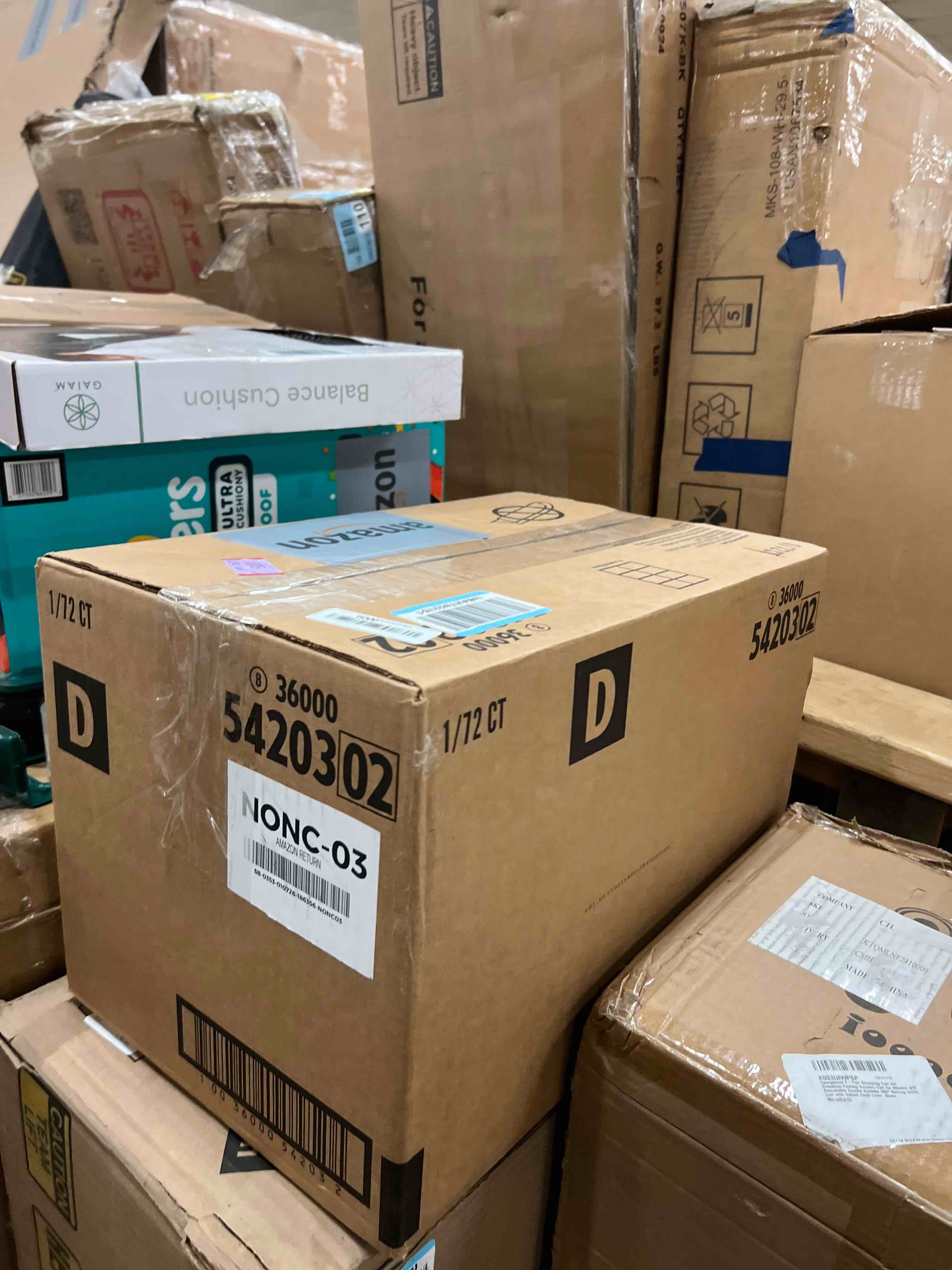 Condition photo showing New/Like New for Depend Fresh Protection Adult Incontinence Disposable Underwear for Men - Maximum Absorbency - L - Gray - 72ct