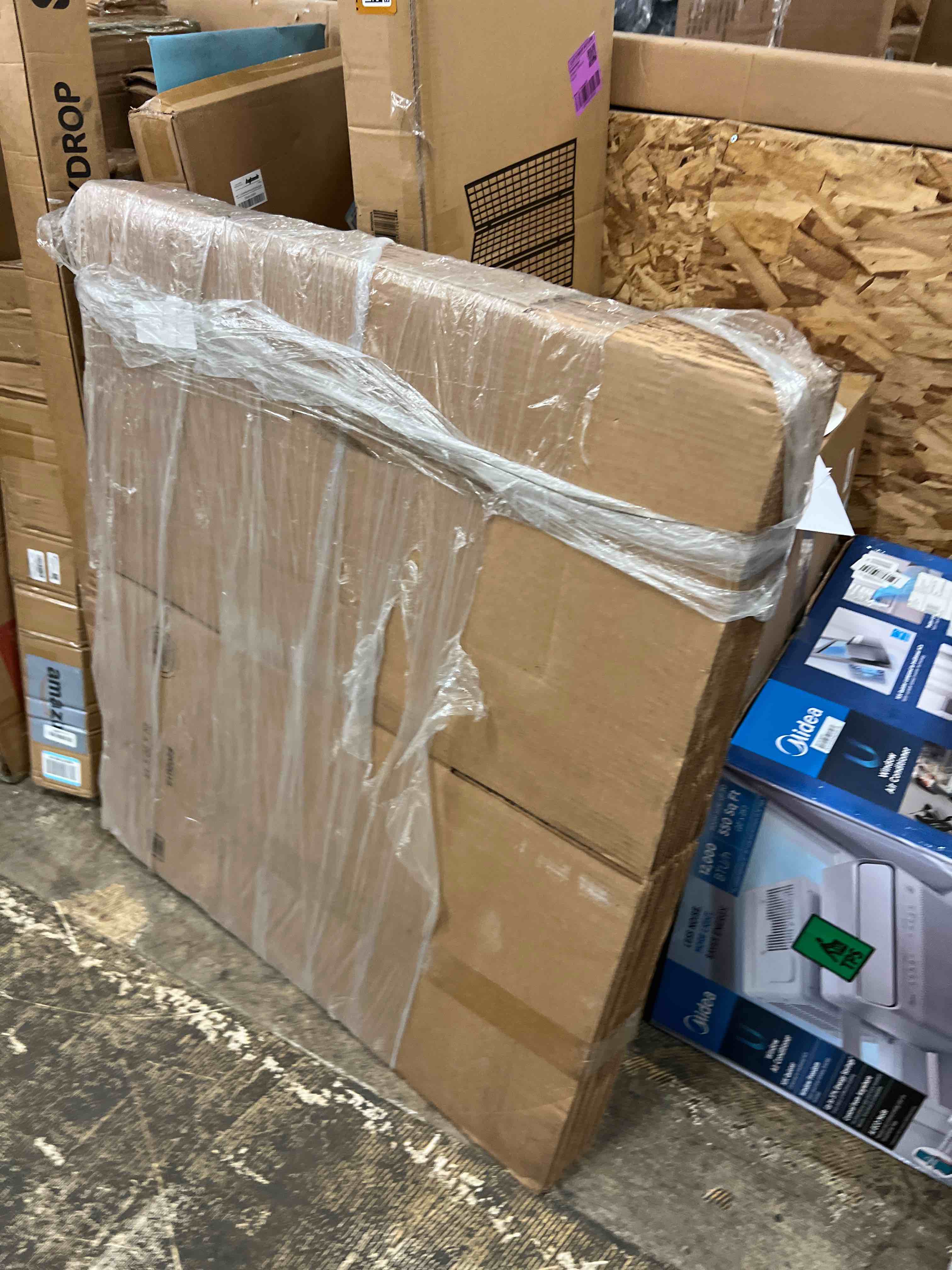 Condition photo showing New/Like New for the packaging wholesalers corrugated boxes 20 x 20 x 15 kraft 20/bundle bs202015