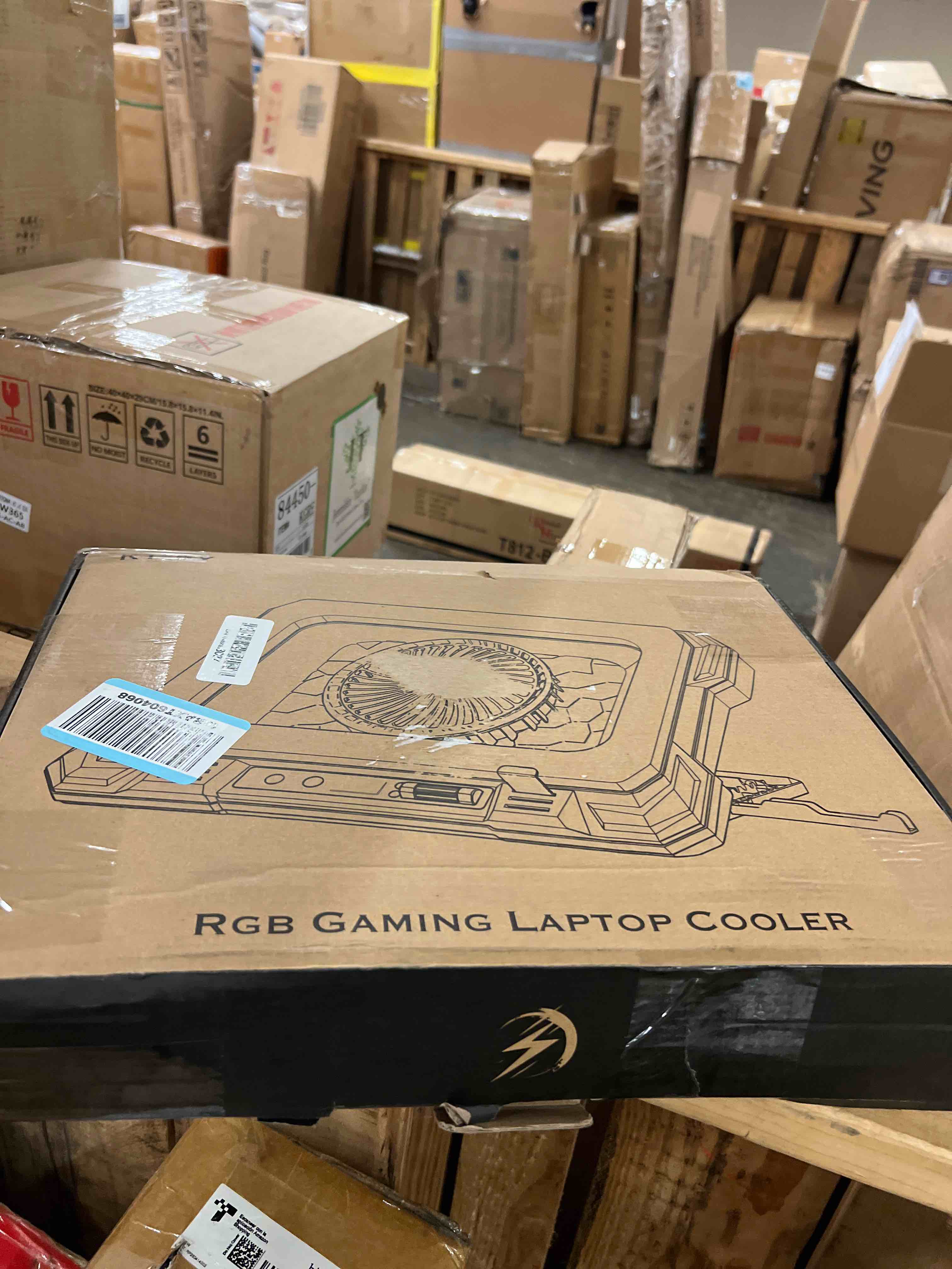 Condition photo showing New/Like New for chillcore rgb gaming laptop cooling pad with 5.5" turbo fan, rapid cooling for 15.6-19.3" laptops, variable speed control, 7 adjustable heights - k1 5v rgb a21-blue