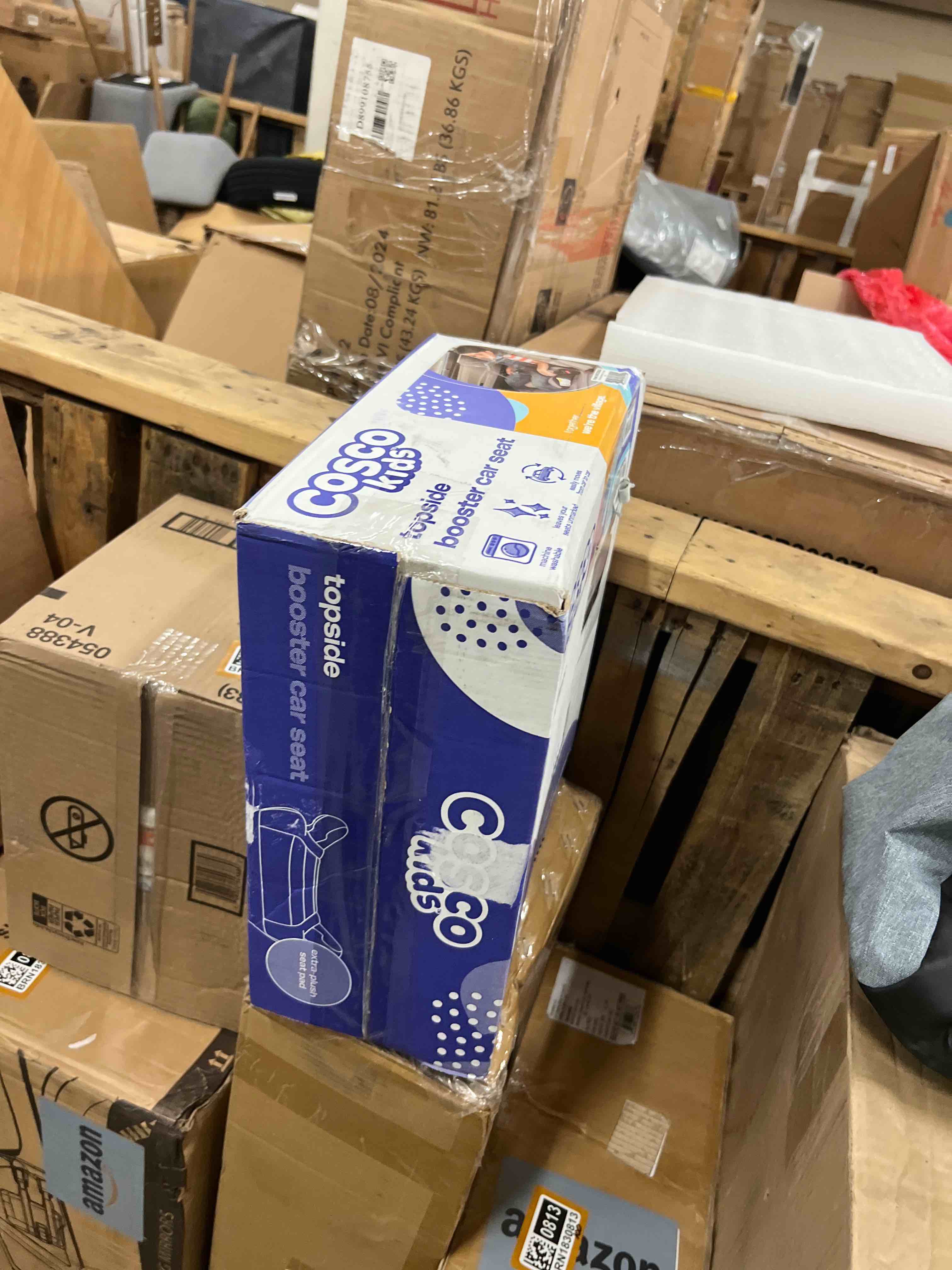 Condition photo showing New/Like New for cosco topside backless booster car seat, lightweight booster seats for cars 40-100 lbs, backless booster seat for car, leo