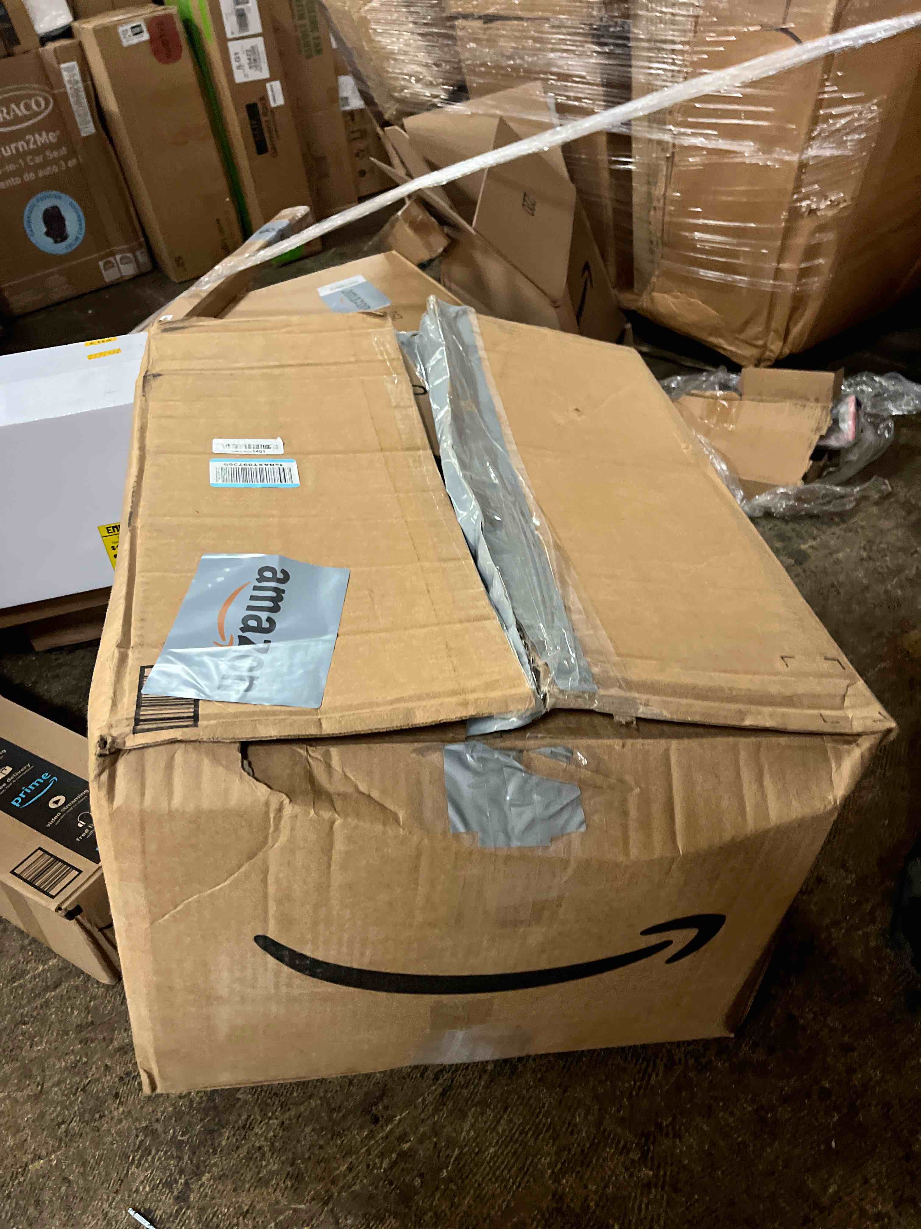 https://s3.amazonaws.com/lotting-images-prod/phillipi/BRN1831103_1758036004591.jpeg