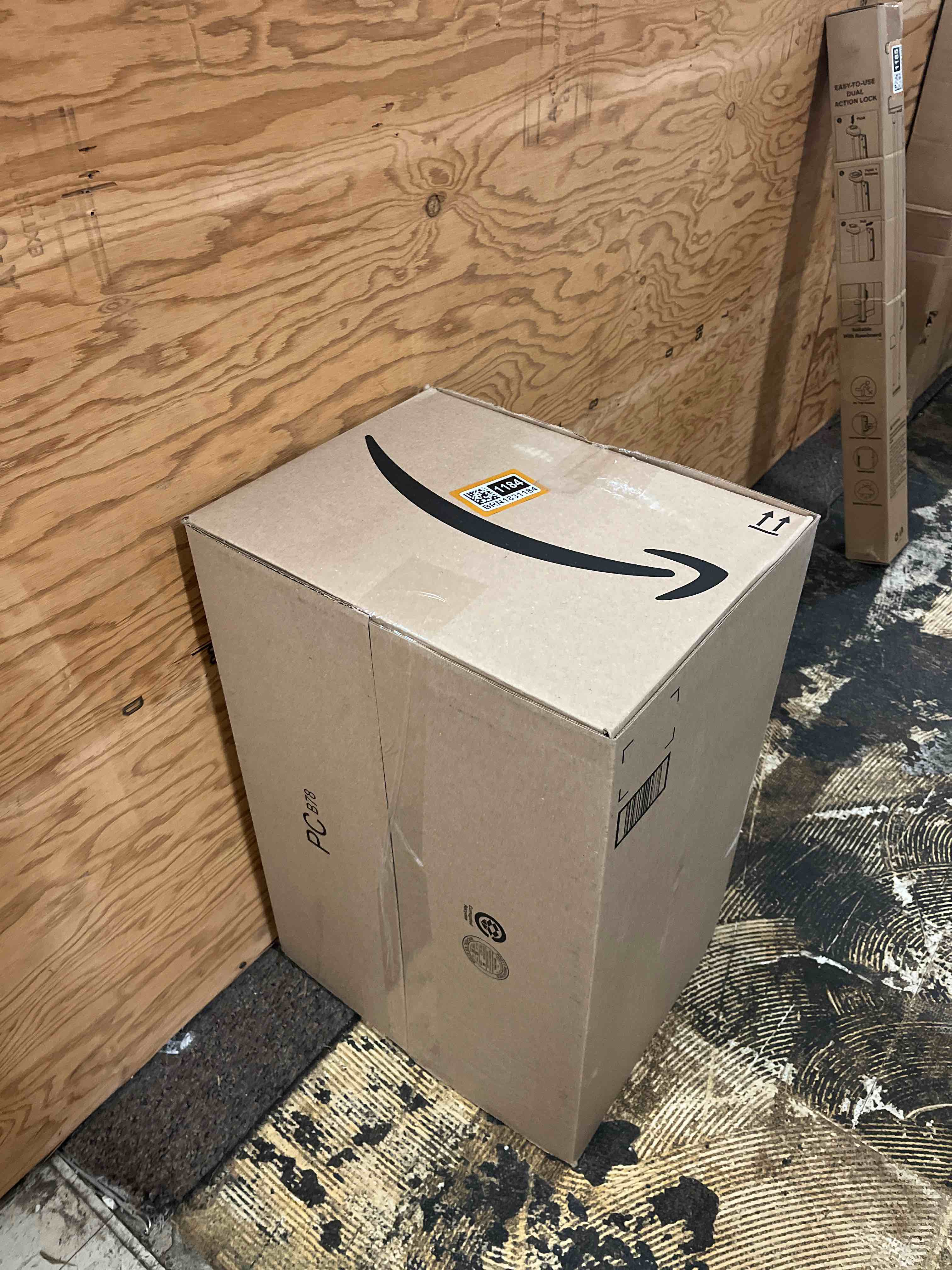 https://s3.amazonaws.com/lotting-images-prod/phillipi/BRN1831184_1758100398066.jpeg