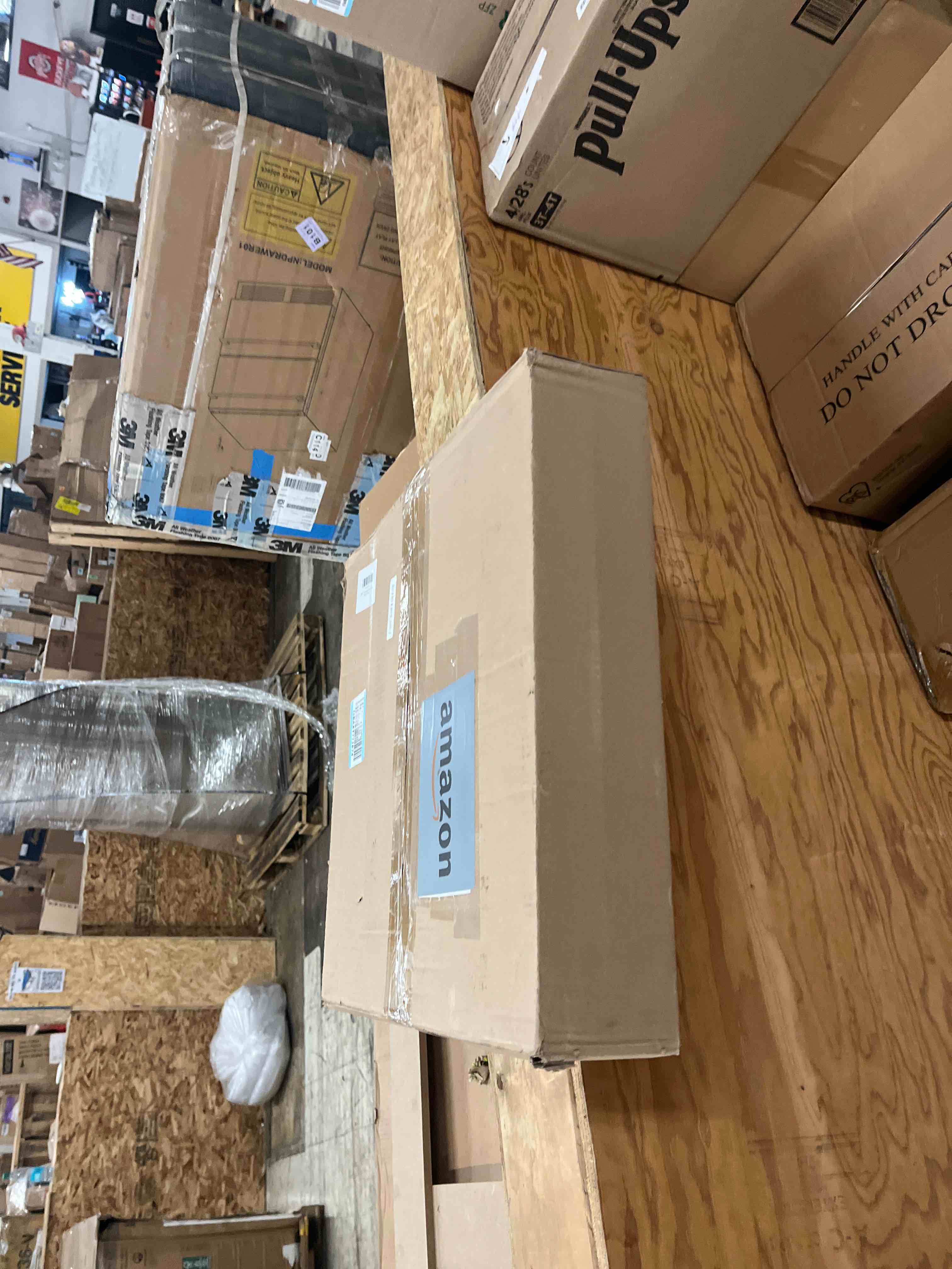 https://s3.amazonaws.com/lotting-images-prod/phillipi/BRN1831206_1758102619388.jpeg
