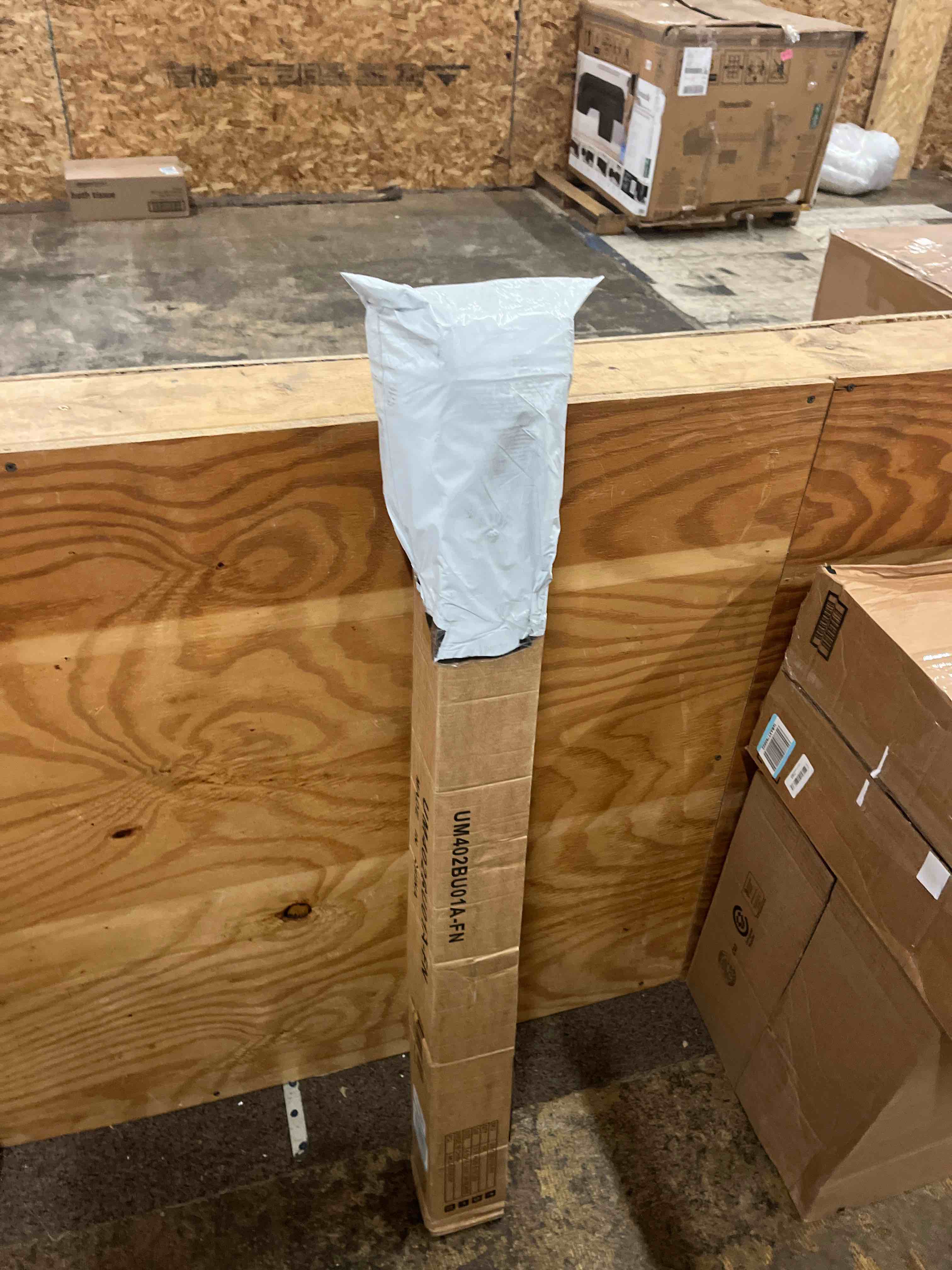 https://s3.amazonaws.com/lotting-images-prod/phillipi/BRN1831245_1758107375275.jpeg