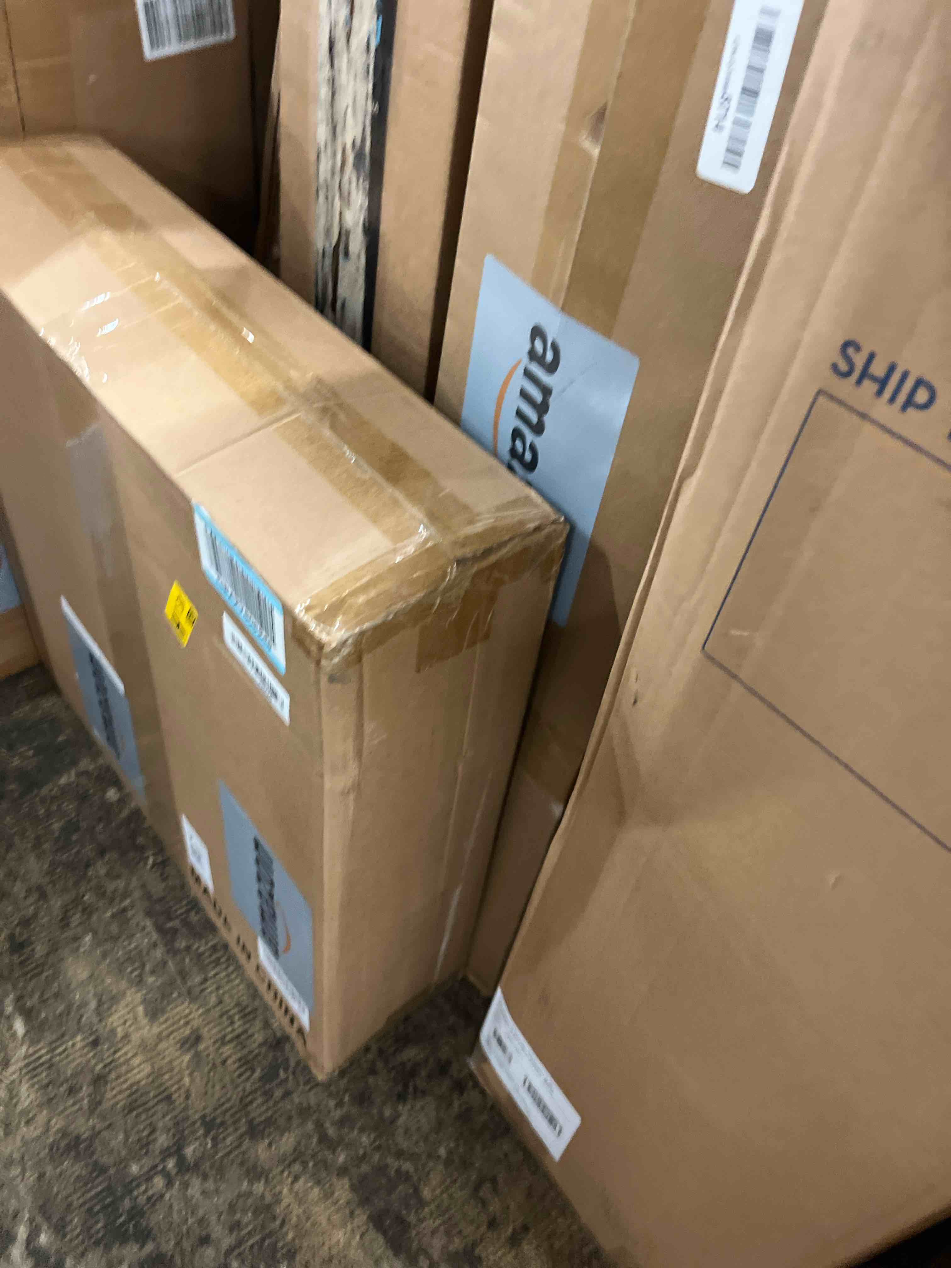 https://s3.amazonaws.com/lotting-images-prod/phillipi/BRN1831283_1758108143167.jpeg