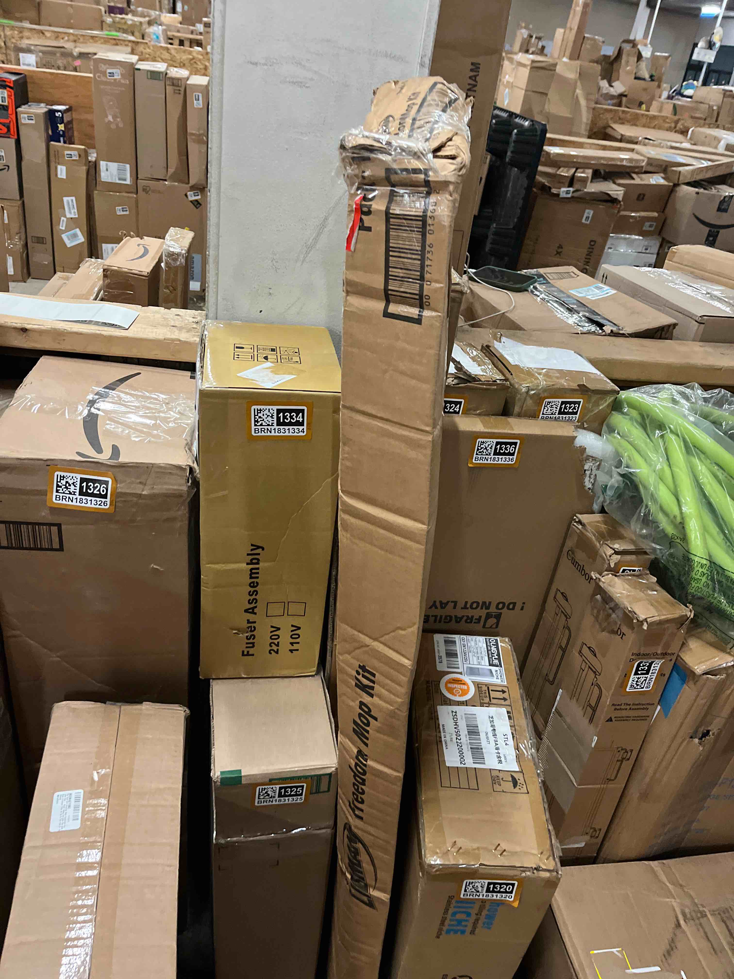 https://s3.amazonaws.com/lotting-images-prod/phillipi/BRN1831287_1758106462892.jpeg