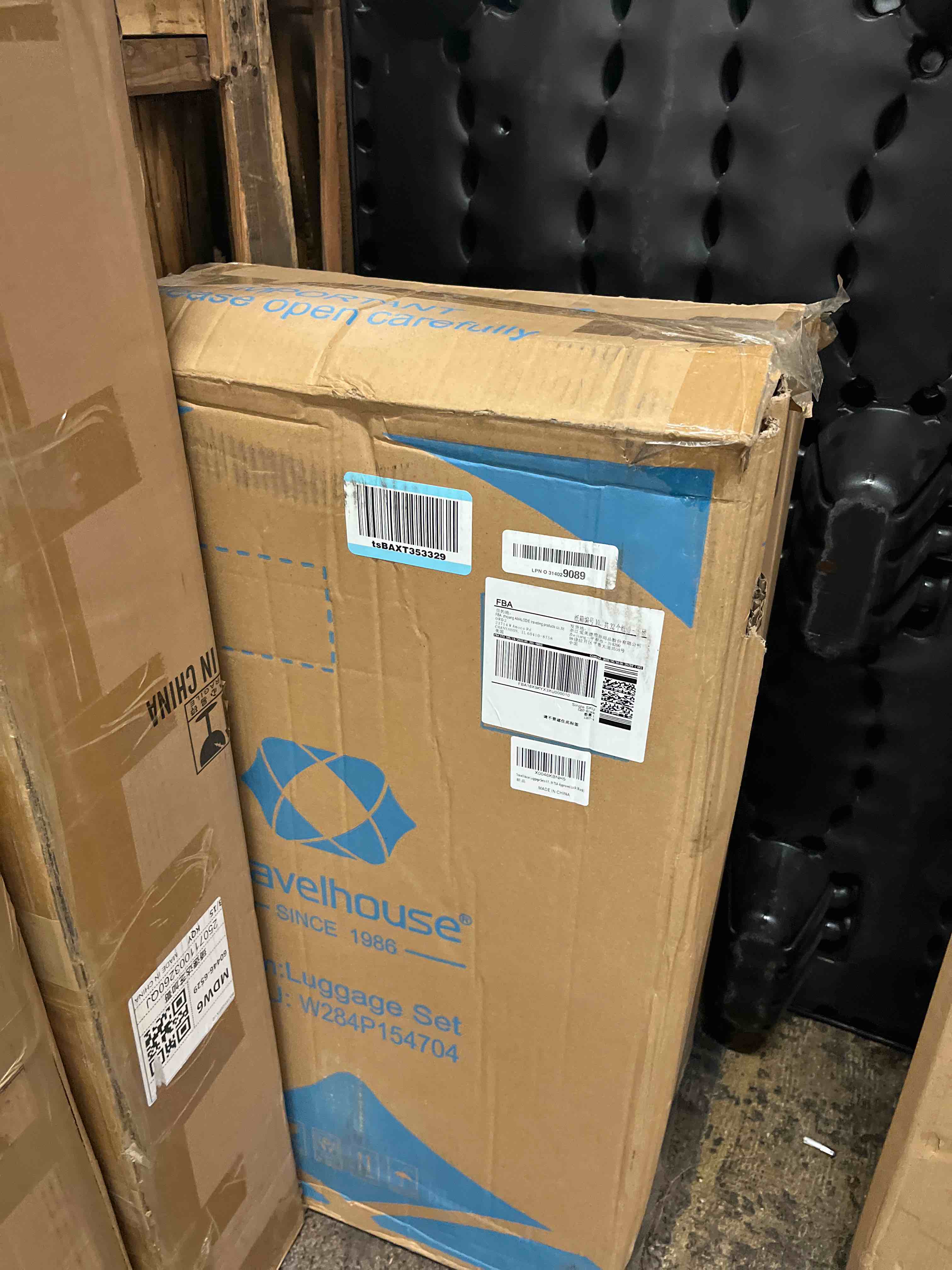 https://s3.amazonaws.com/lotting-images-prod/phillipi/BRN1831335_1758100273930.jpeg