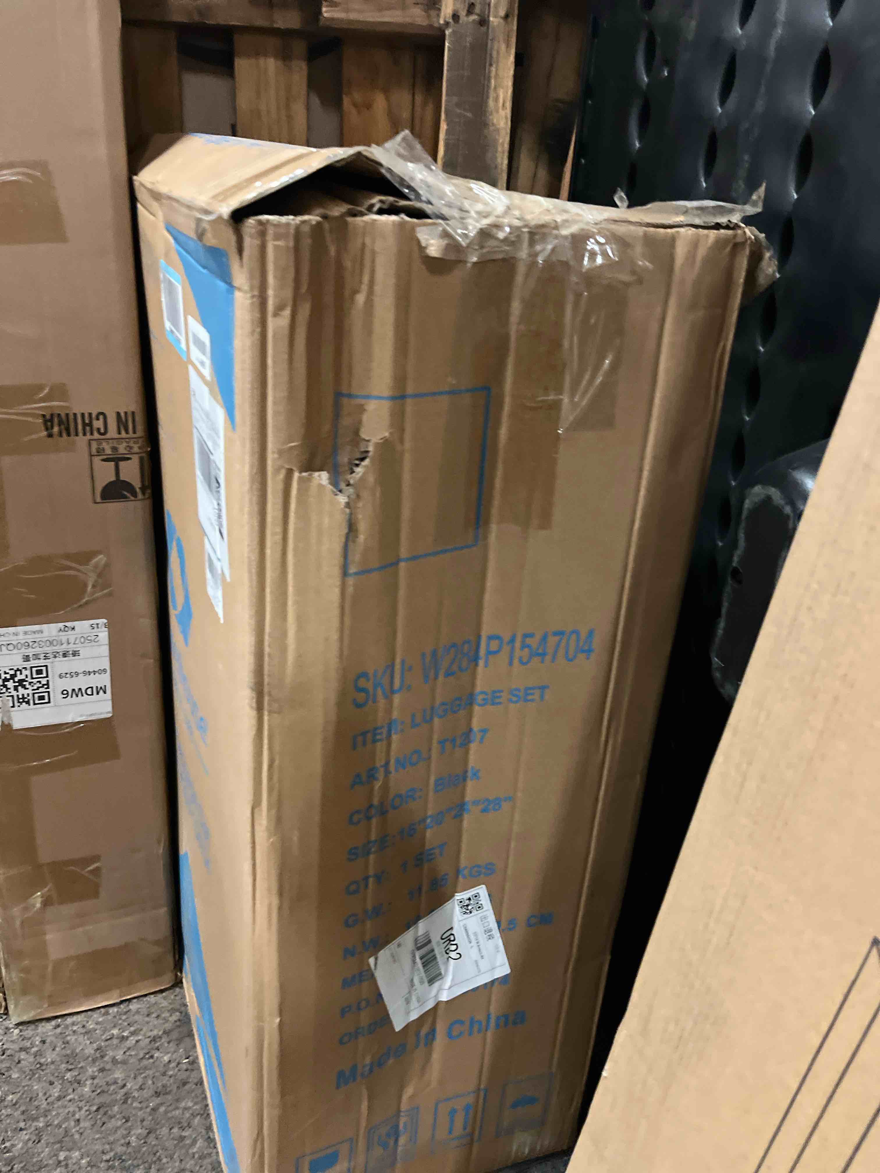 https://s3.amazonaws.com/lotting-images-prod/phillipi/BRN1831335_1758100278124.jpeg