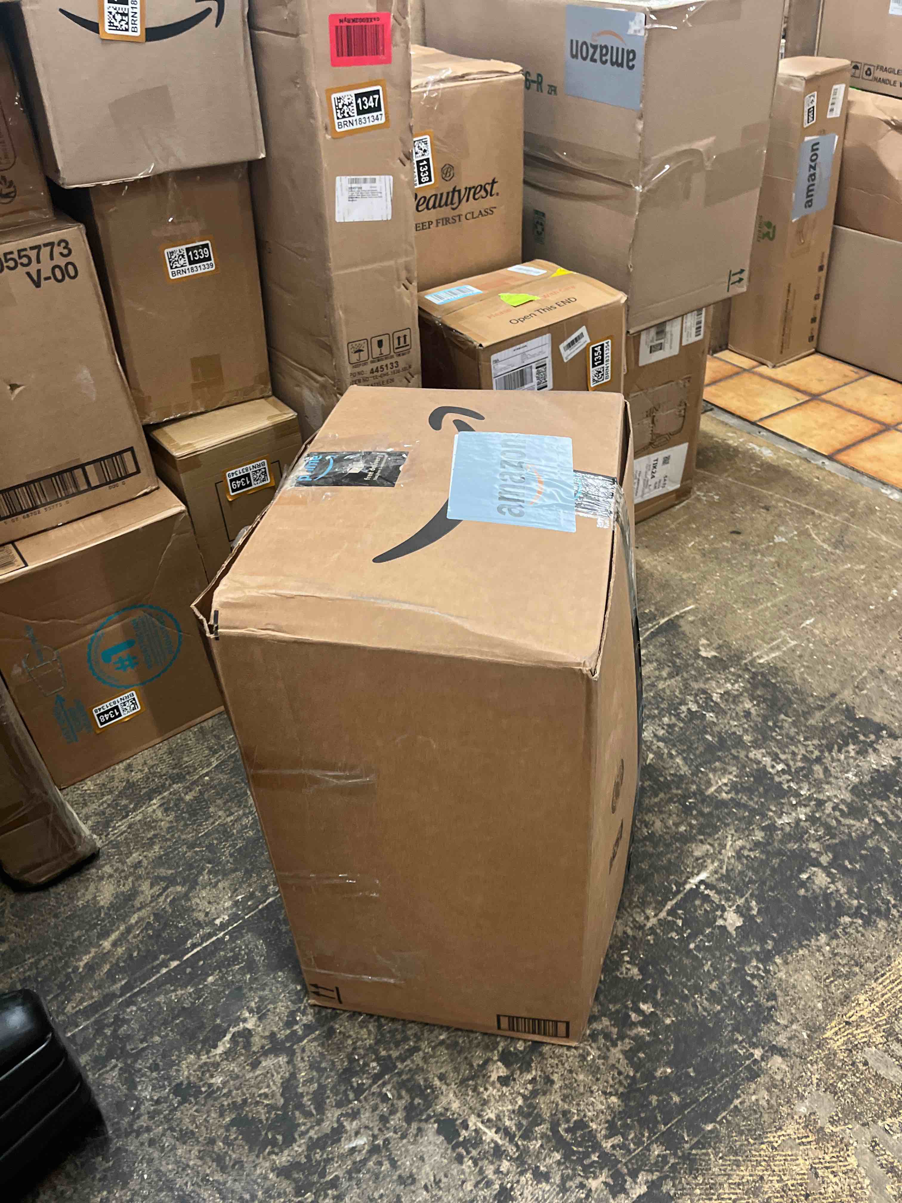 https://s3.amazonaws.com/lotting-images-prod/phillipi/BRN1831359_1758230491282.jpeg