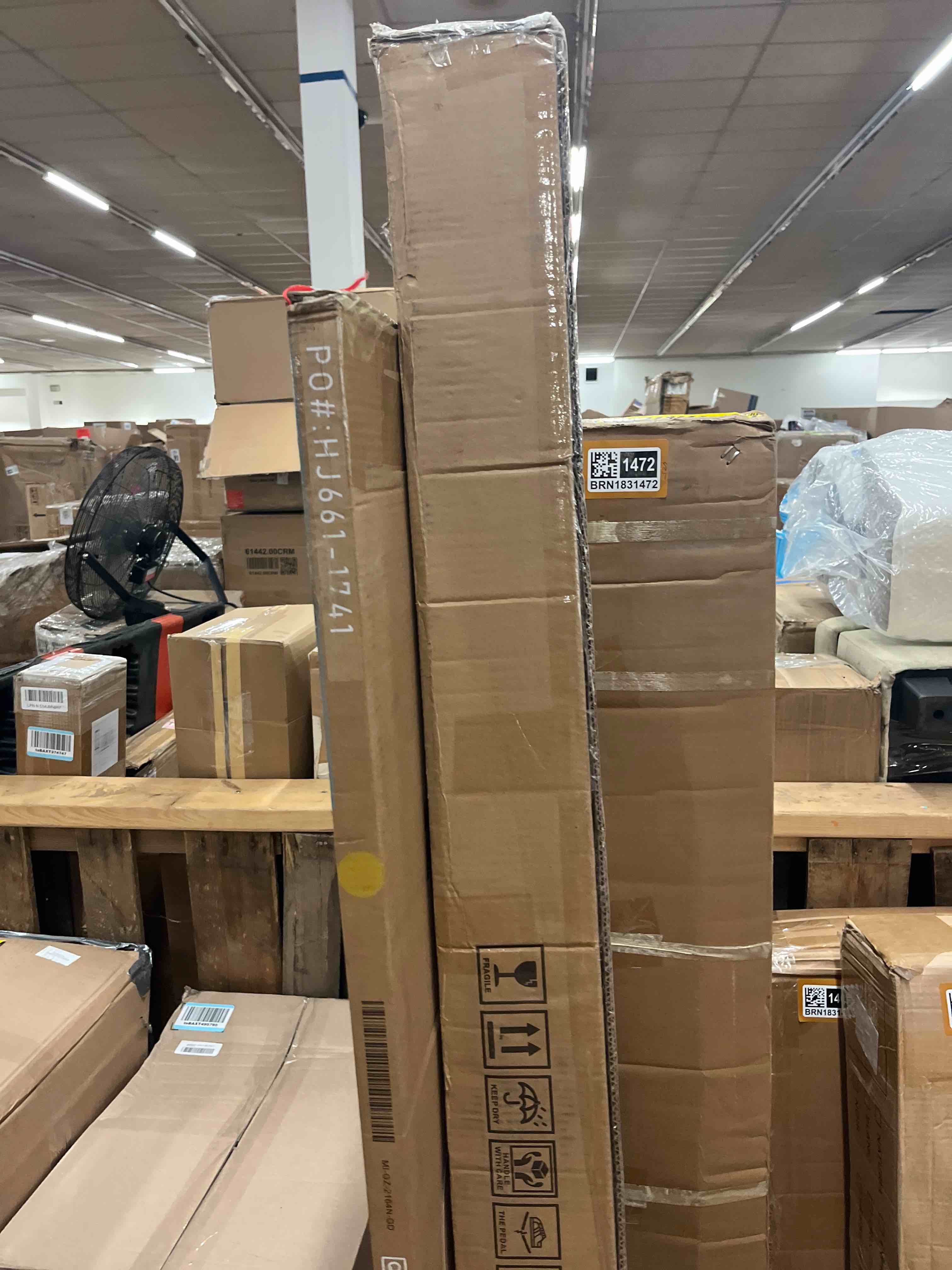 https://s3.amazonaws.com/lotting-images-prod/phillipi/BRN1831452_1758230844039.jpeg