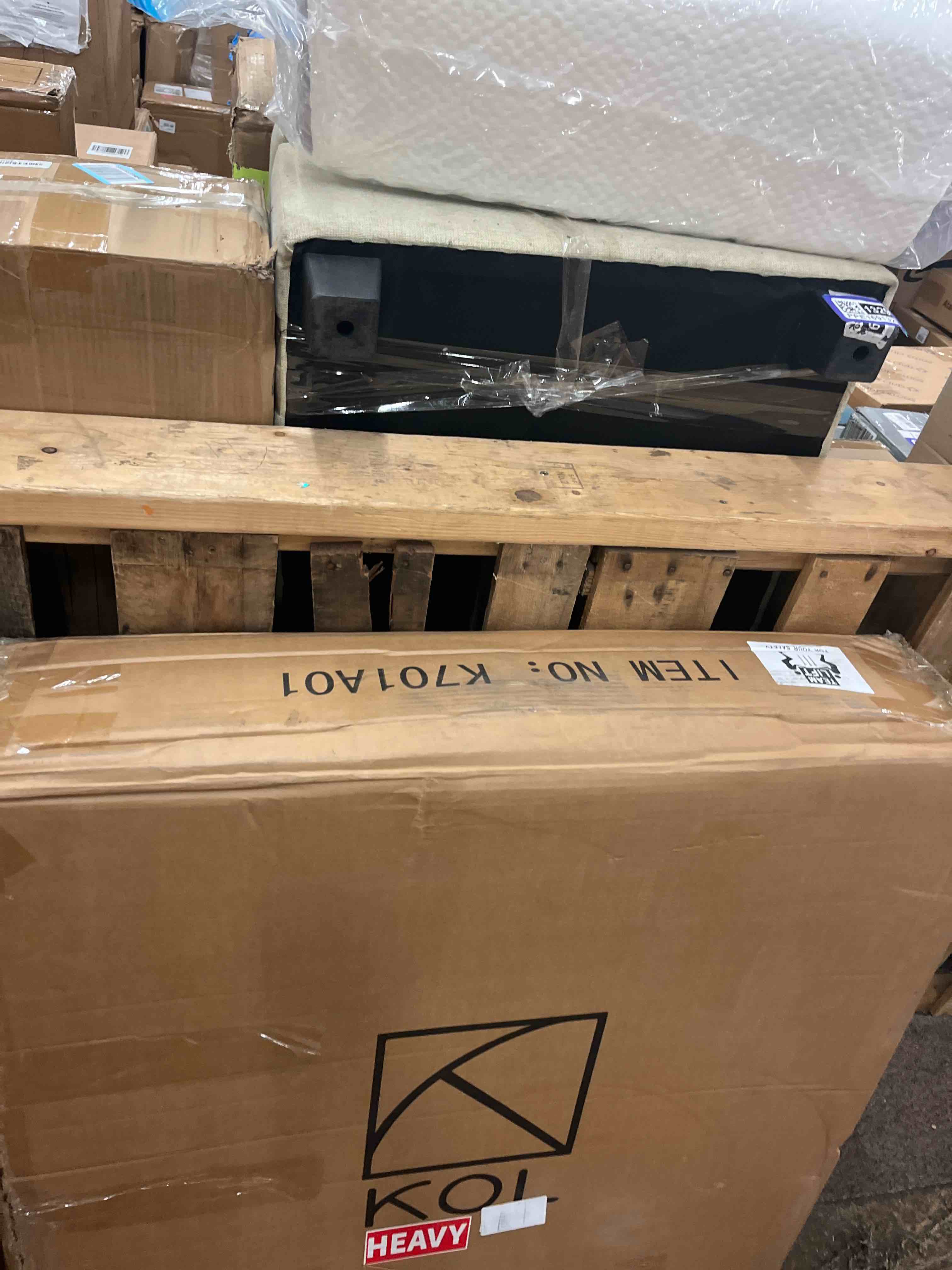 https://s3.amazonaws.com/lotting-images-prod/phillipi/BRN1831468_1758229091030.jpeg