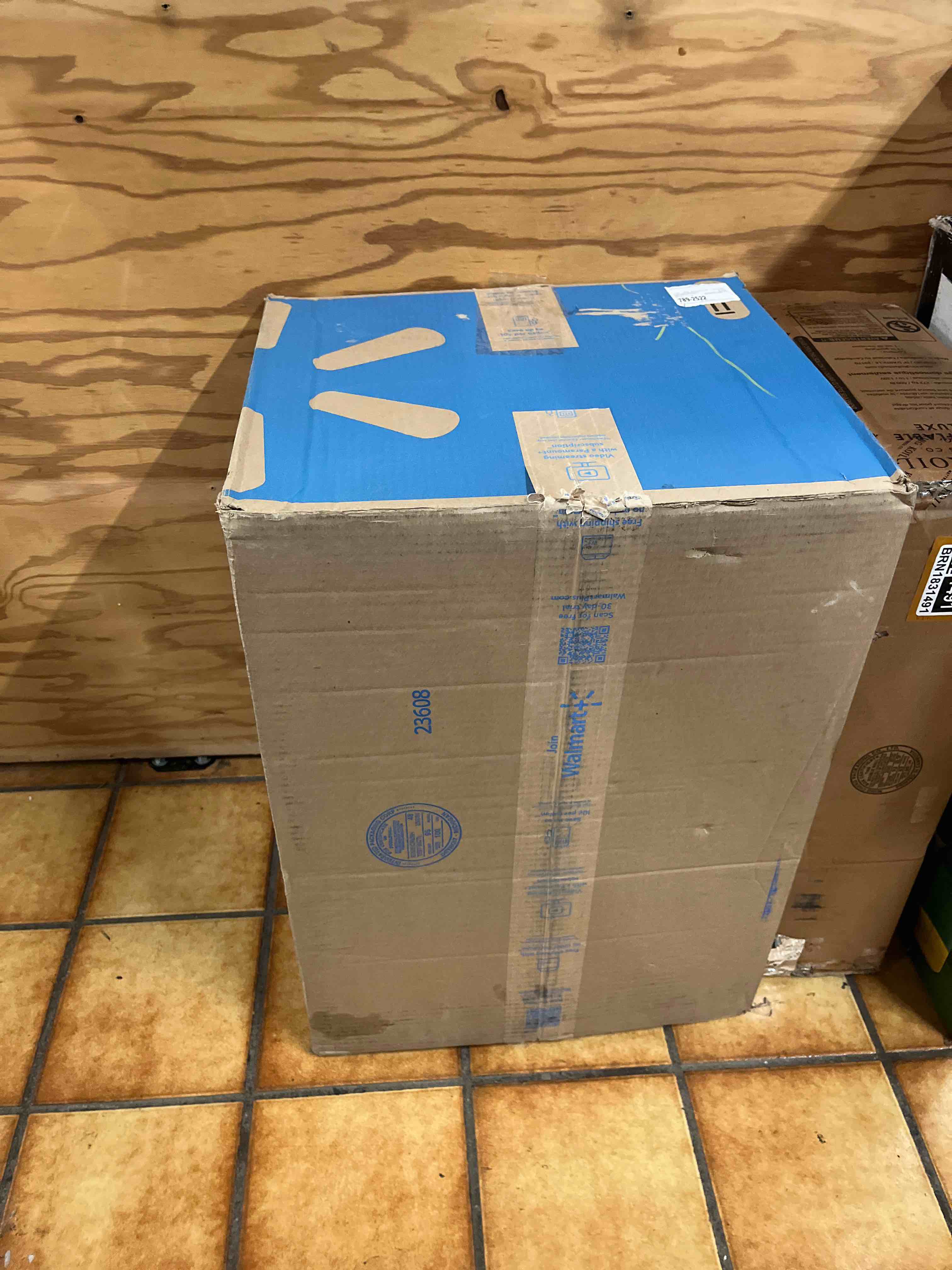 https://s3.amazonaws.com/lotting-images-prod/phillipi/BRN1831494_1758280456135.jpeg