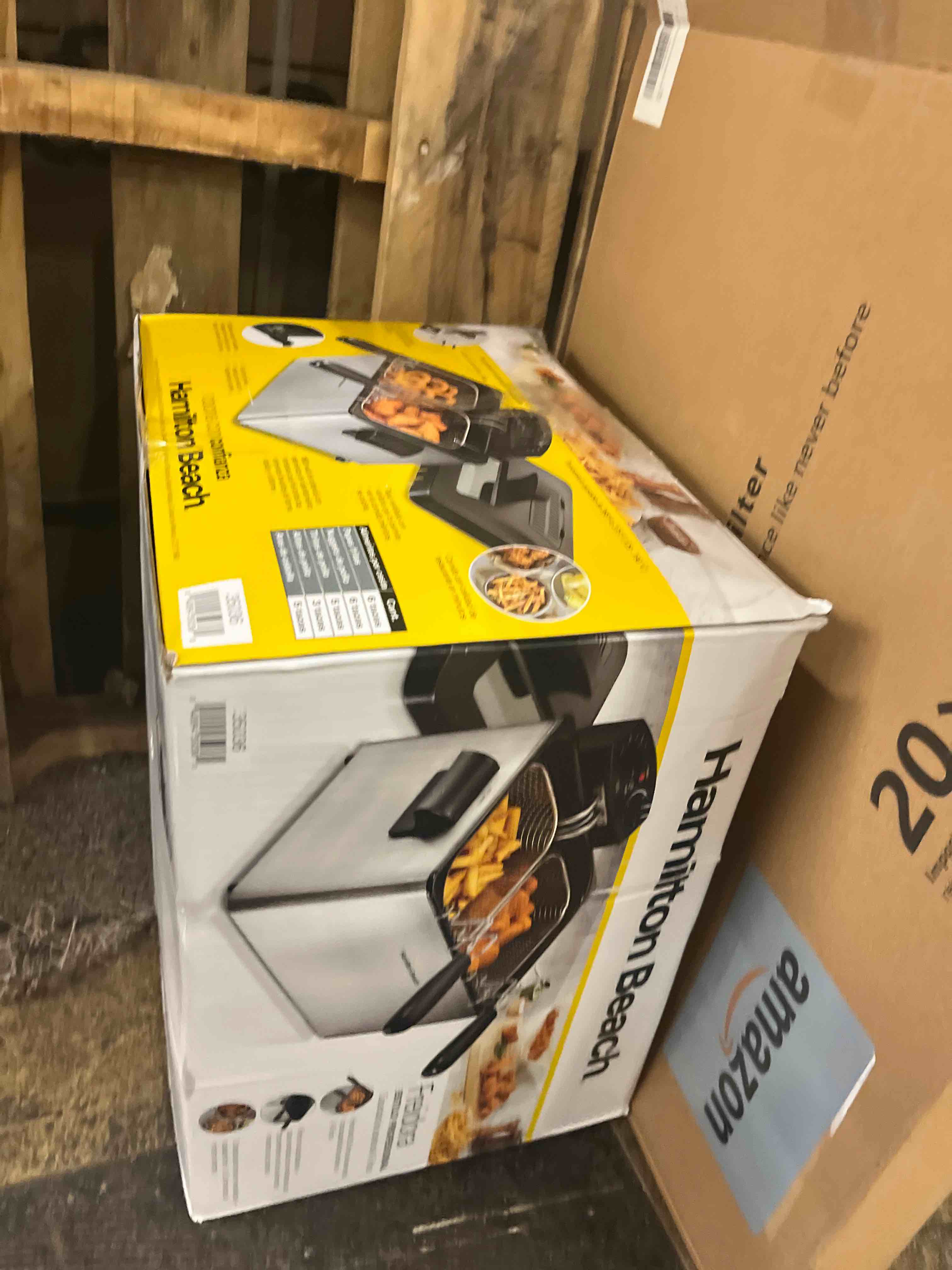 https://s3.amazonaws.com/lotting-images-prod/phillipi/BRN1831584_1758283949340.jpeg