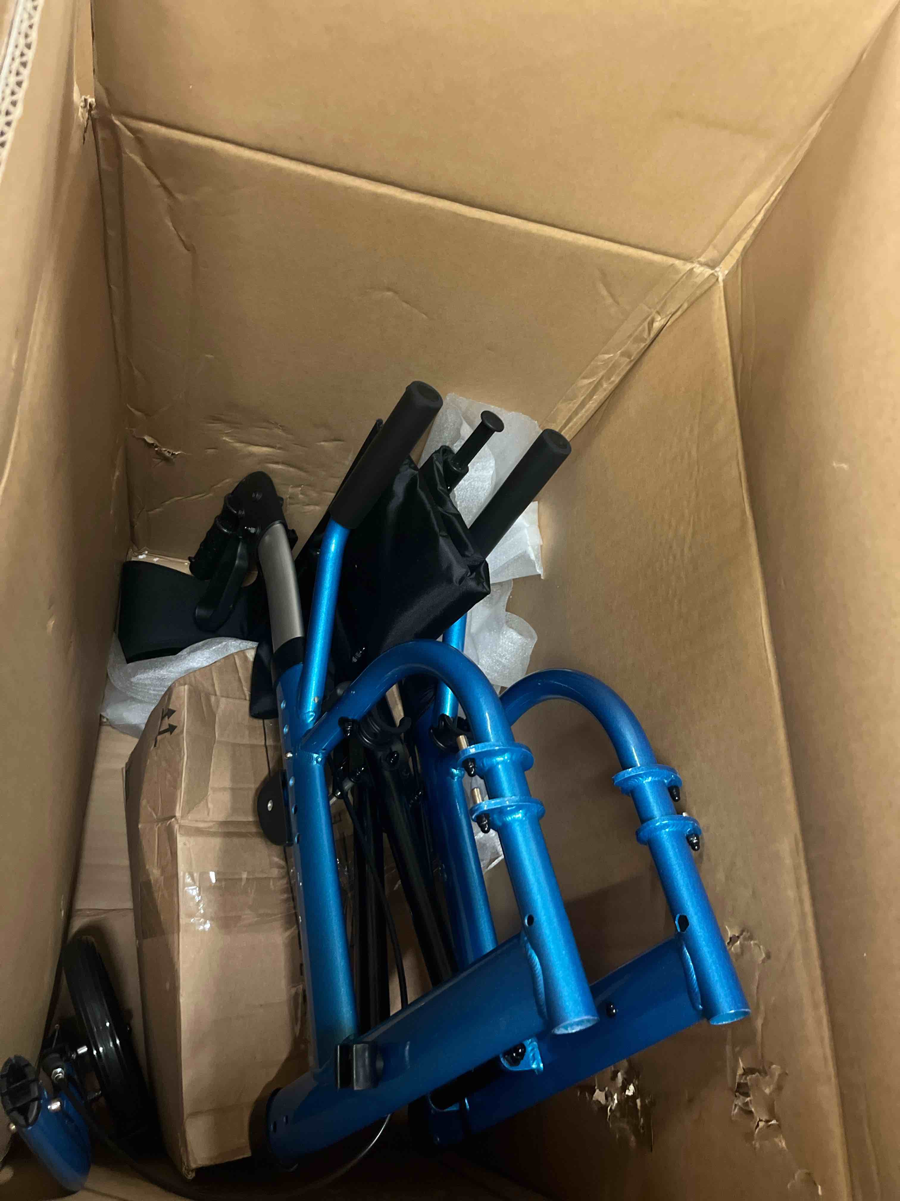 https://s3.amazonaws.com/lotting-images-prod/phillipi/BRN1831608_1758281063469.jpeg