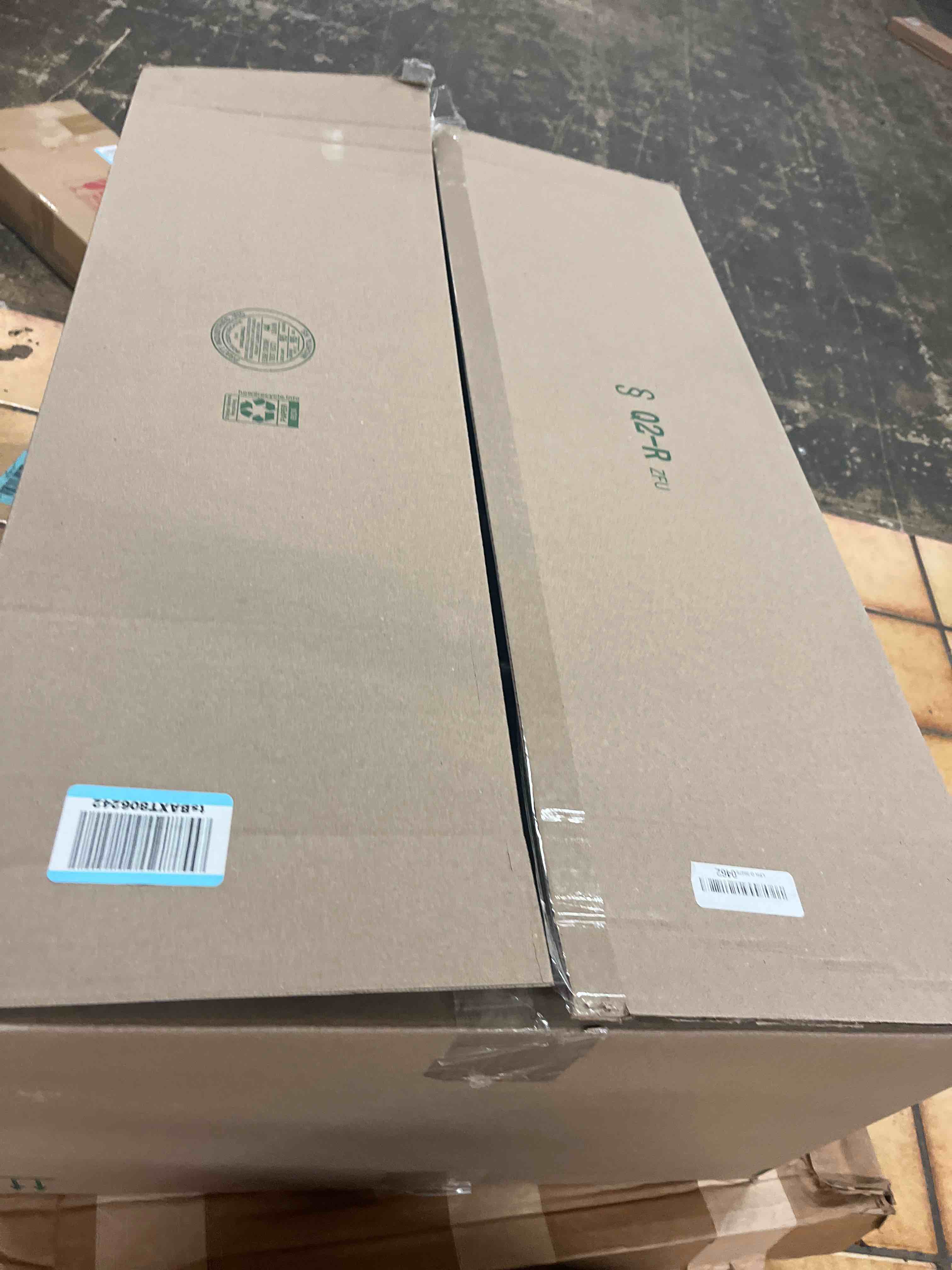 https://s3.amazonaws.com/lotting-images-prod/phillipi/BRN1831616_1758280255353.jpeg