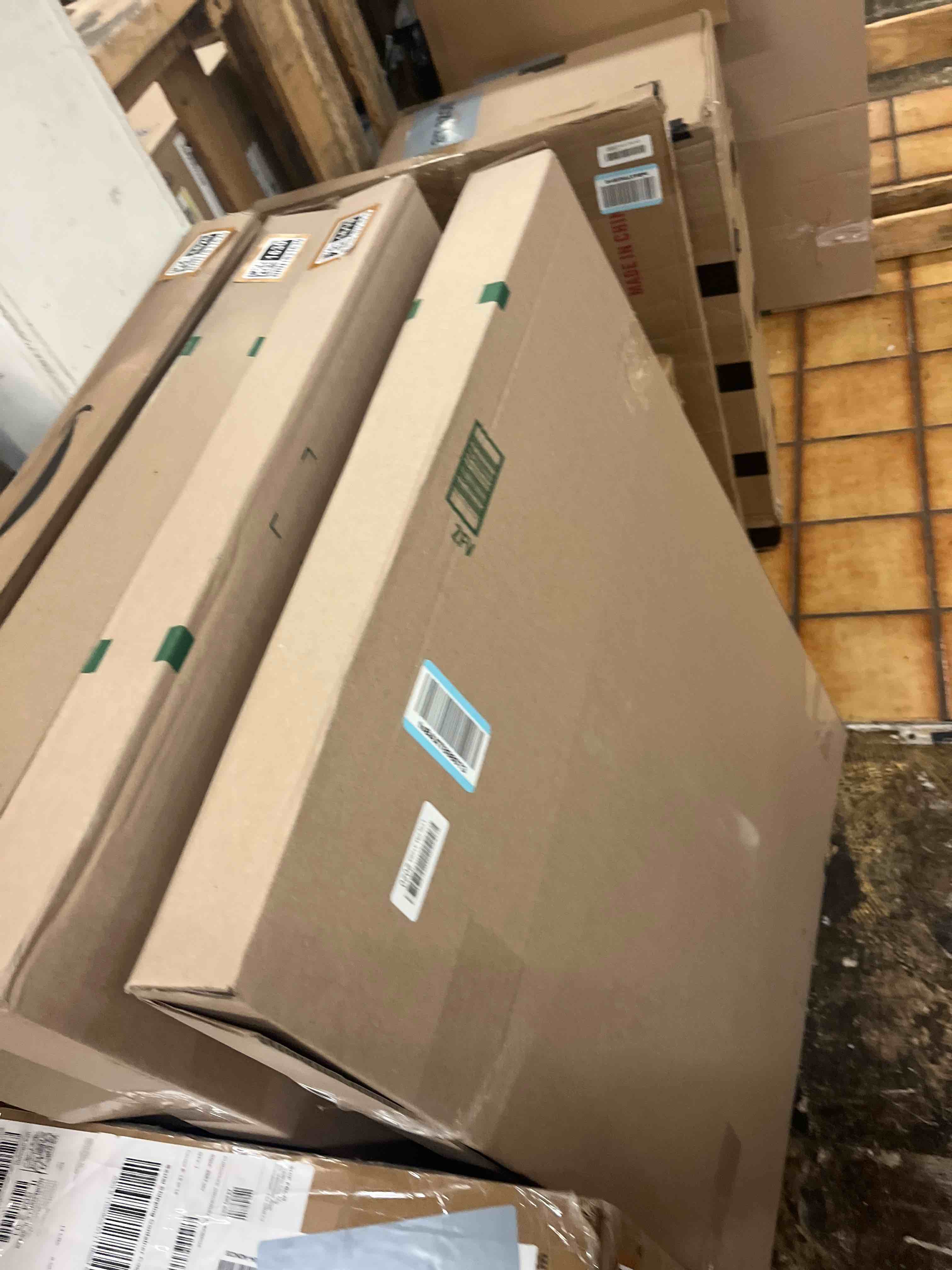 https://s3.amazonaws.com/lotting-images-prod/phillipi/BRN1831618_1758280155390.jpeg