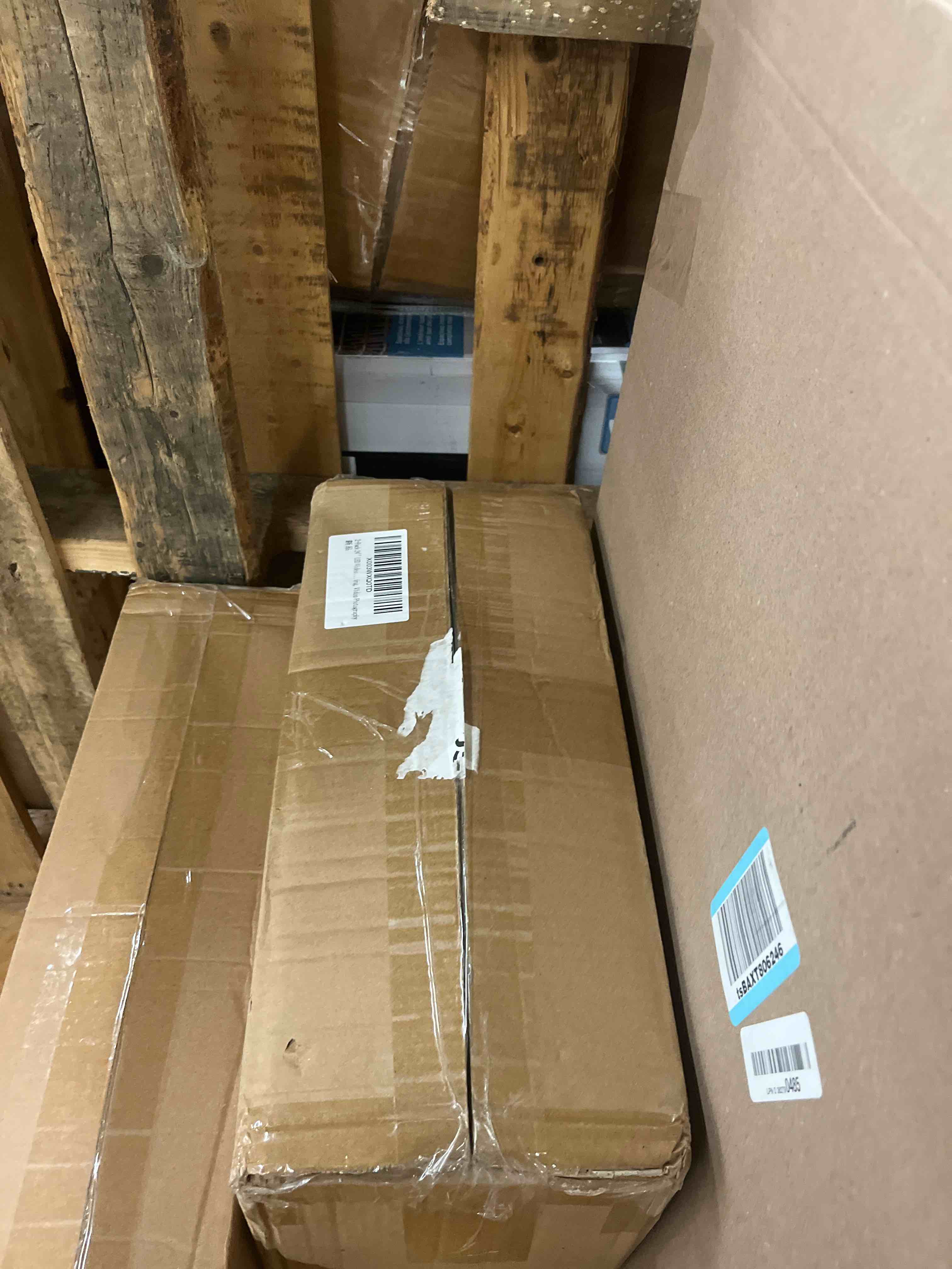 https://s3.amazonaws.com/lotting-images-prod/phillipi/BRN1831623_1758279197228.jpeg