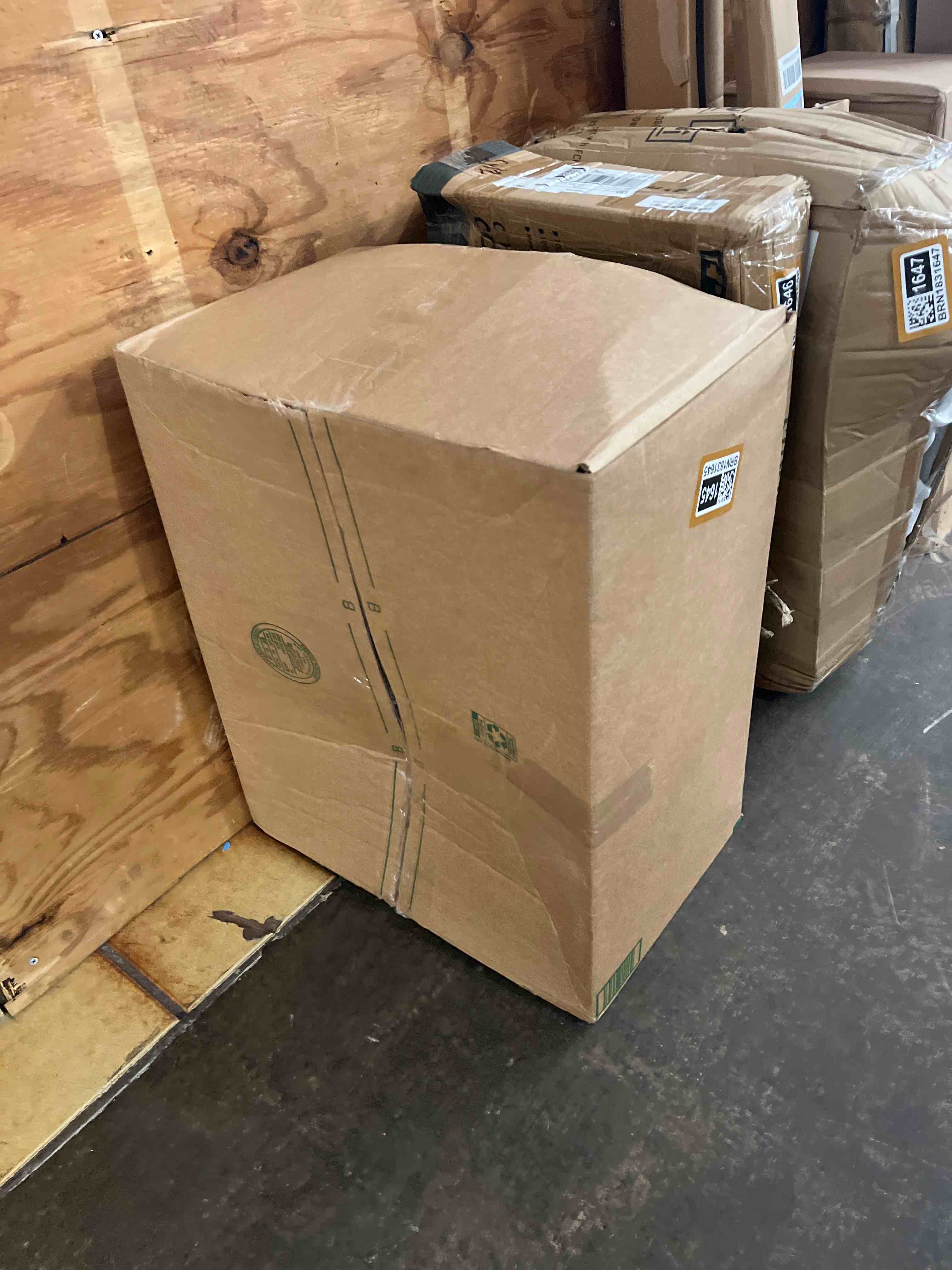 https://s3.amazonaws.com/lotting-images-prod/phillipi/BRN1831645_1760102688391.jpeg