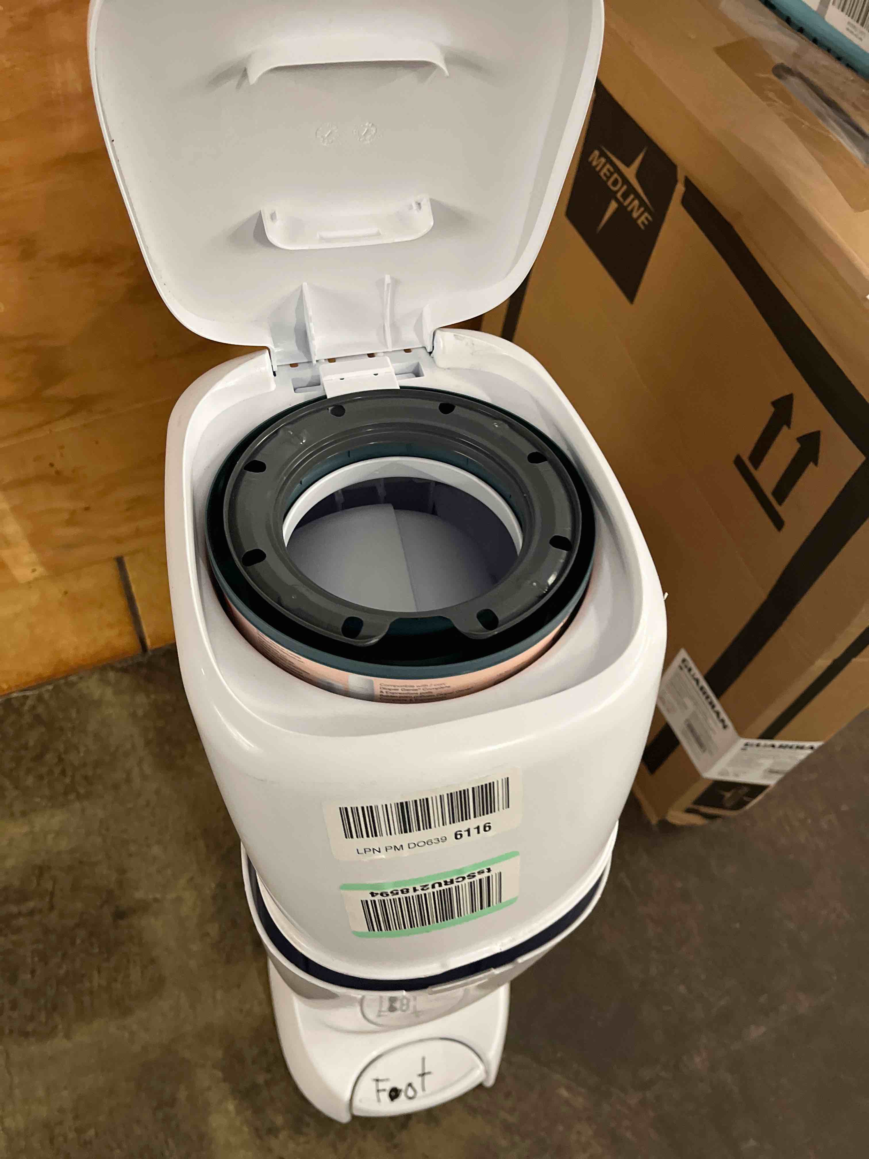 https://s3.amazonaws.com/lotting-images-prod/phillipi/BRN1831654_1760103952809.jpeg