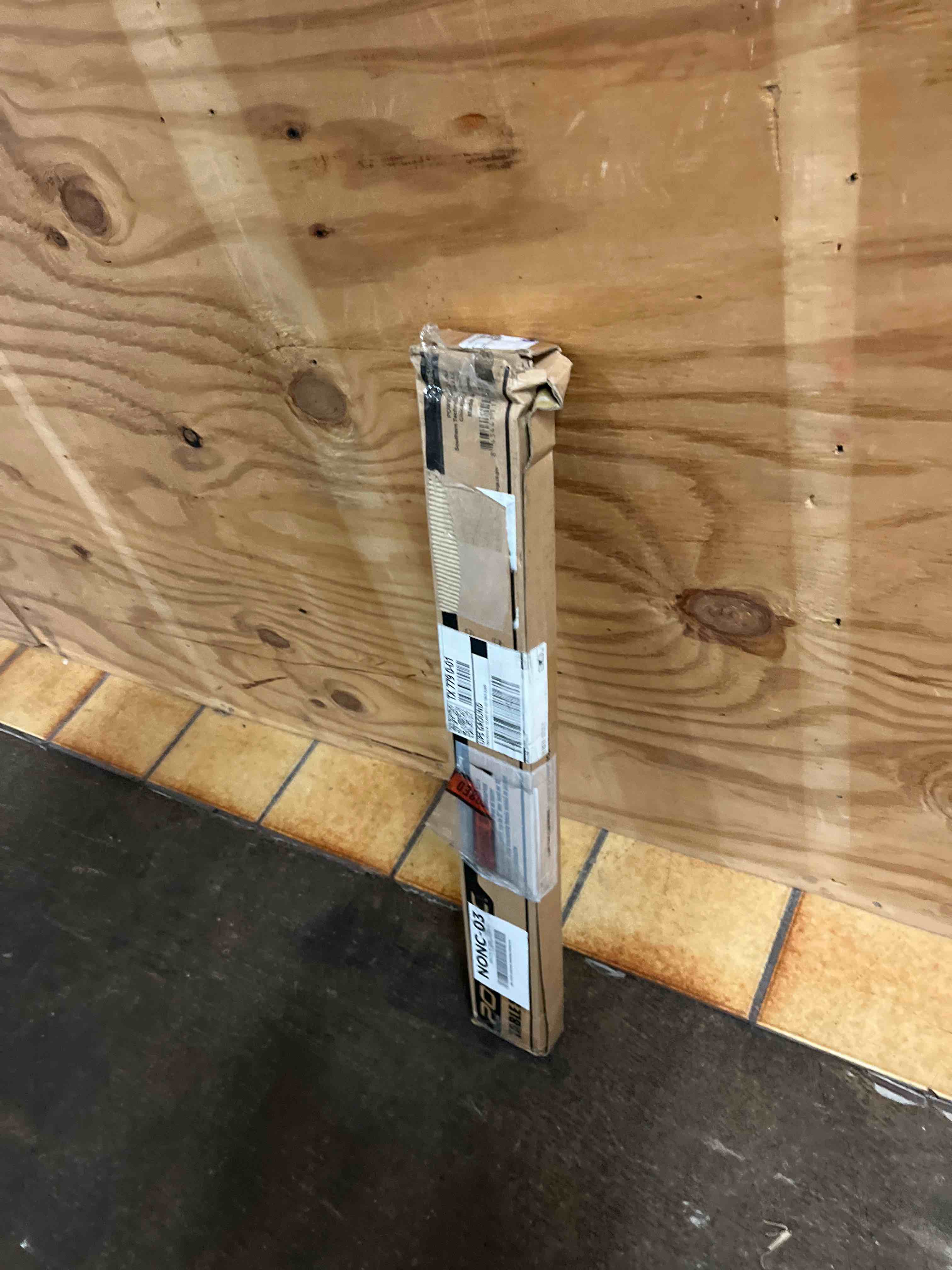 https://s3.amazonaws.com/lotting-images-prod/phillipi/BRN1831690_1760095481163.jpeg