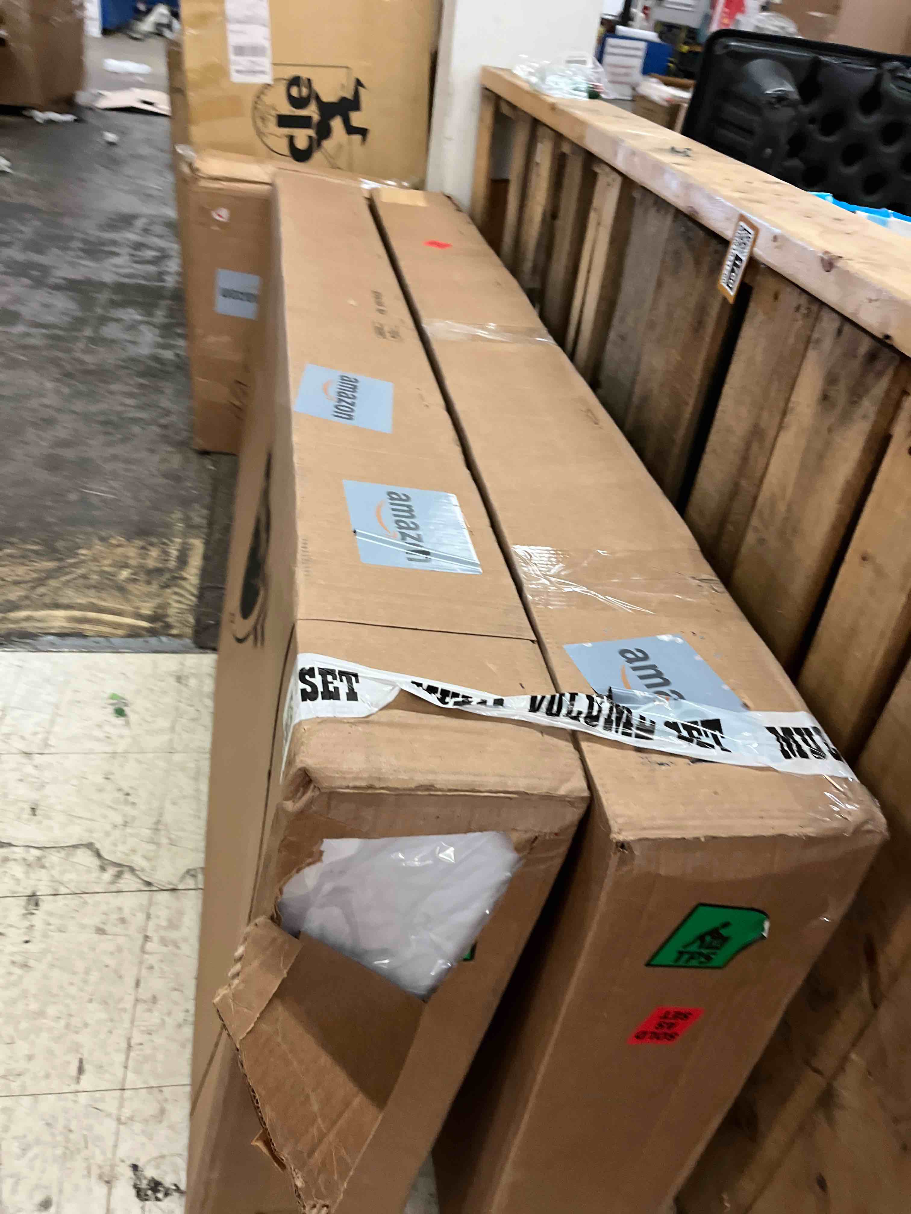 https://s3.amazonaws.com/lotting-images-prod/phillipi/BRN1831788_1760102639019.jpeg