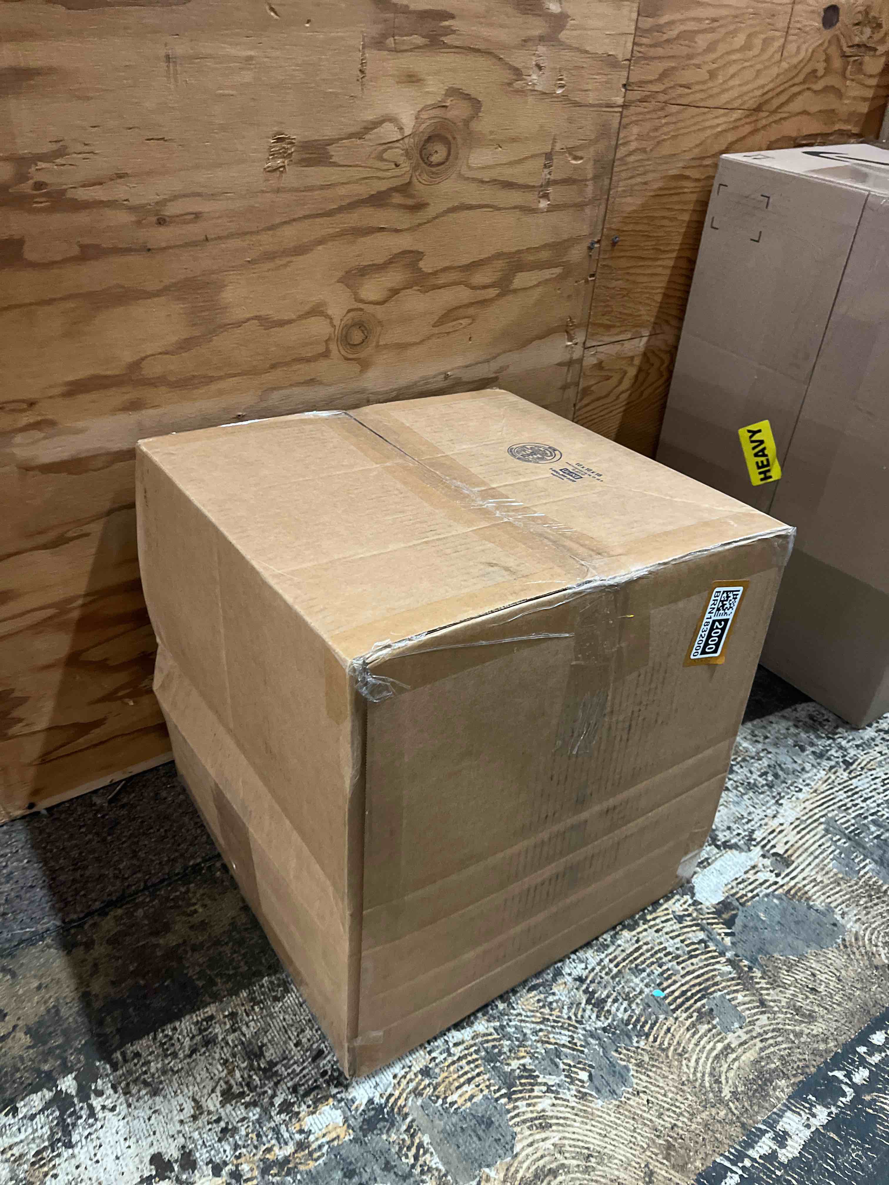 https://s3.amazonaws.com/lotting-images-prod/phillipi/BRN1832000_1760415211997.jpeg