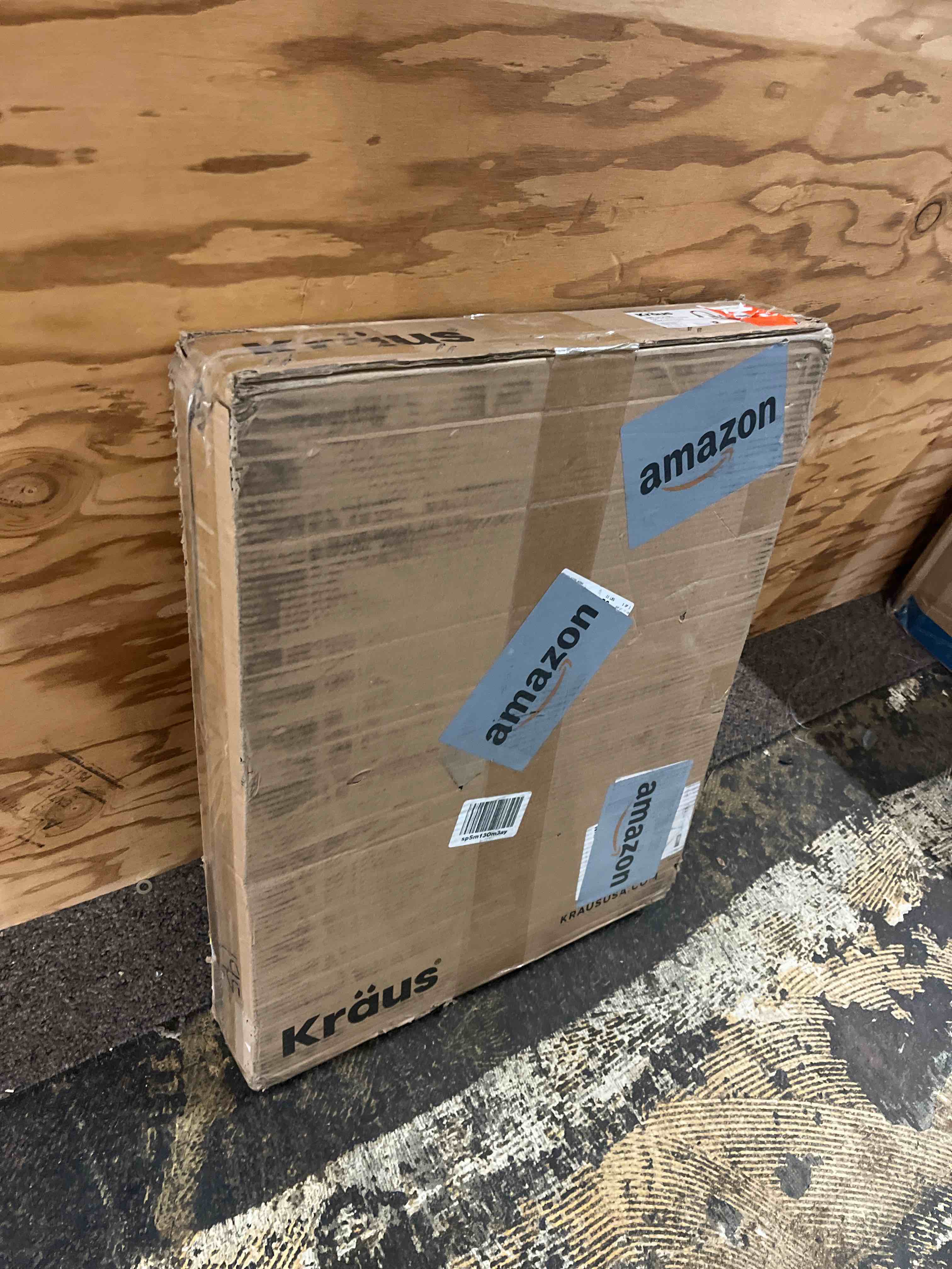 https://s3.amazonaws.com/lotting-images-prod/phillipi/BRN1832005_1760416012219.jpeg
