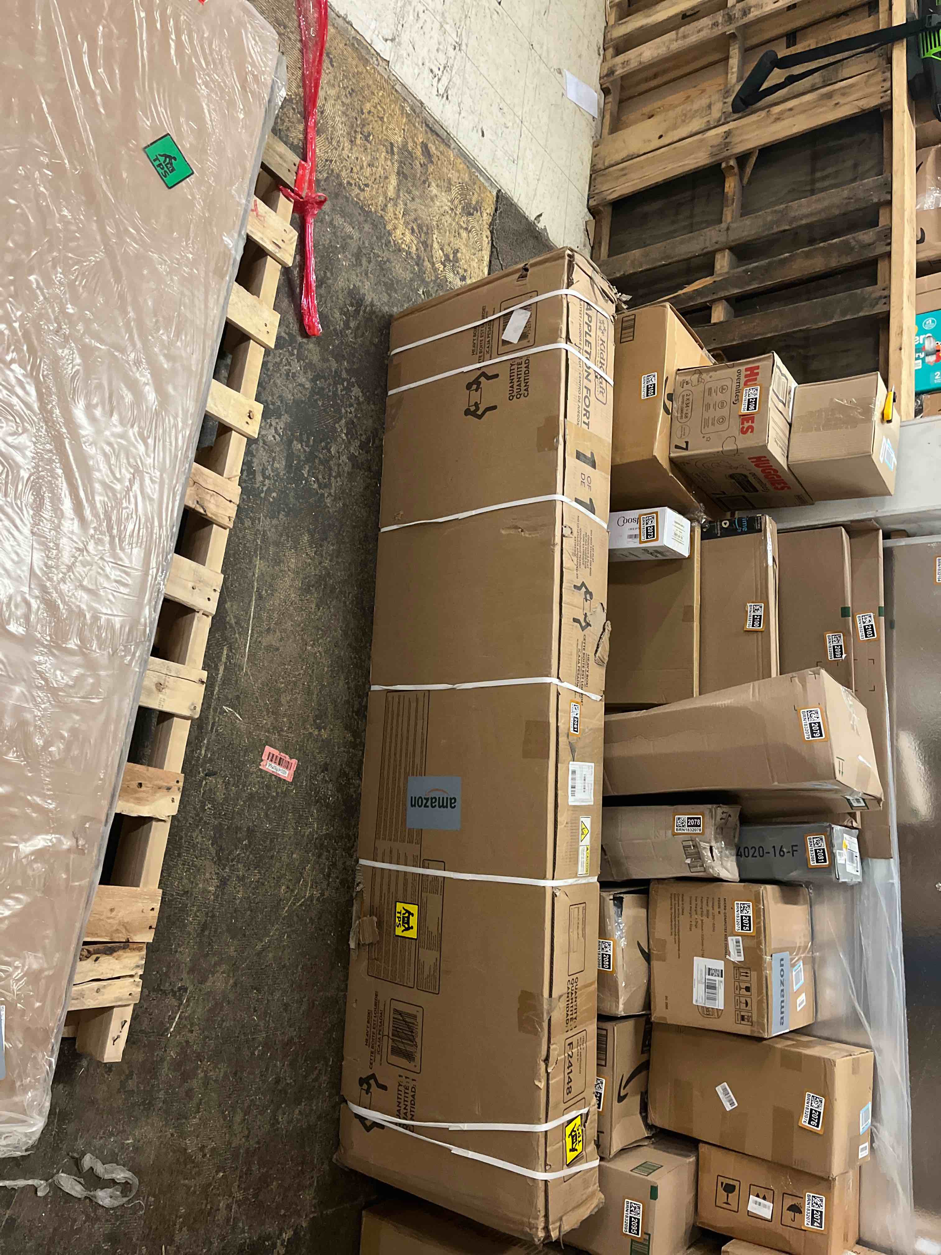https://s3.amazonaws.com/lotting-images-prod/phillipi/BRN1832061_1760487754262.jpeg