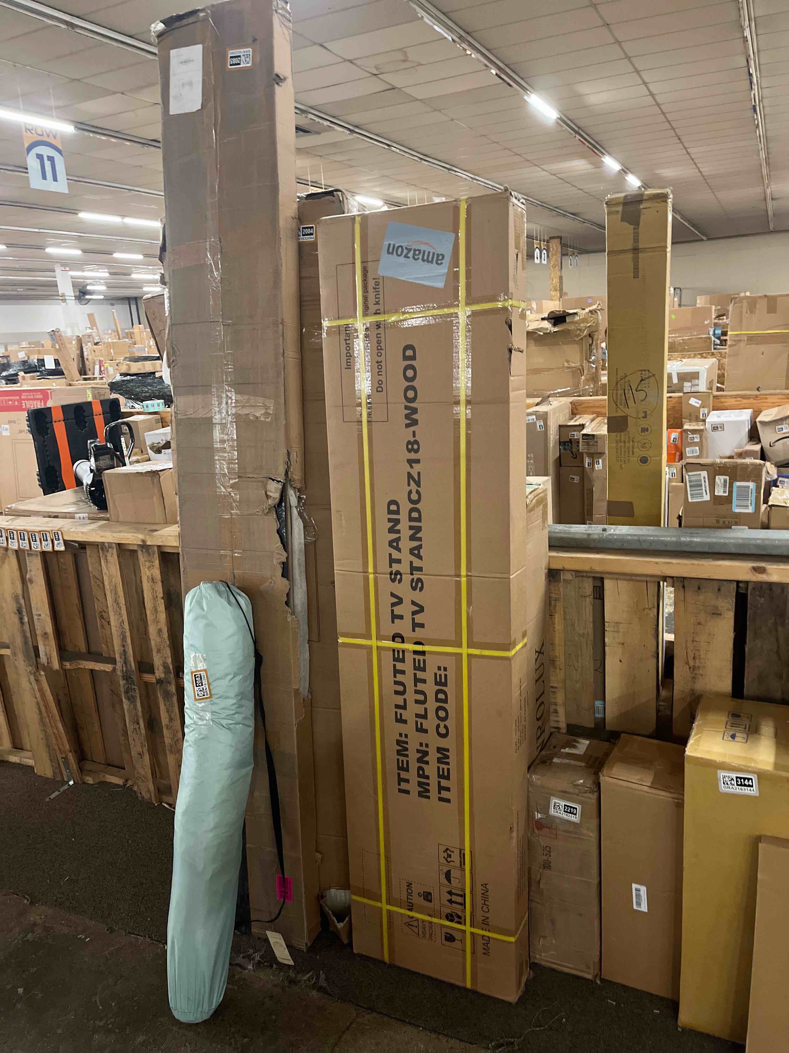 https://s3.amazonaws.com/lotting-images-prod/phillipi/BRN1832086_1760485635246.jpeg