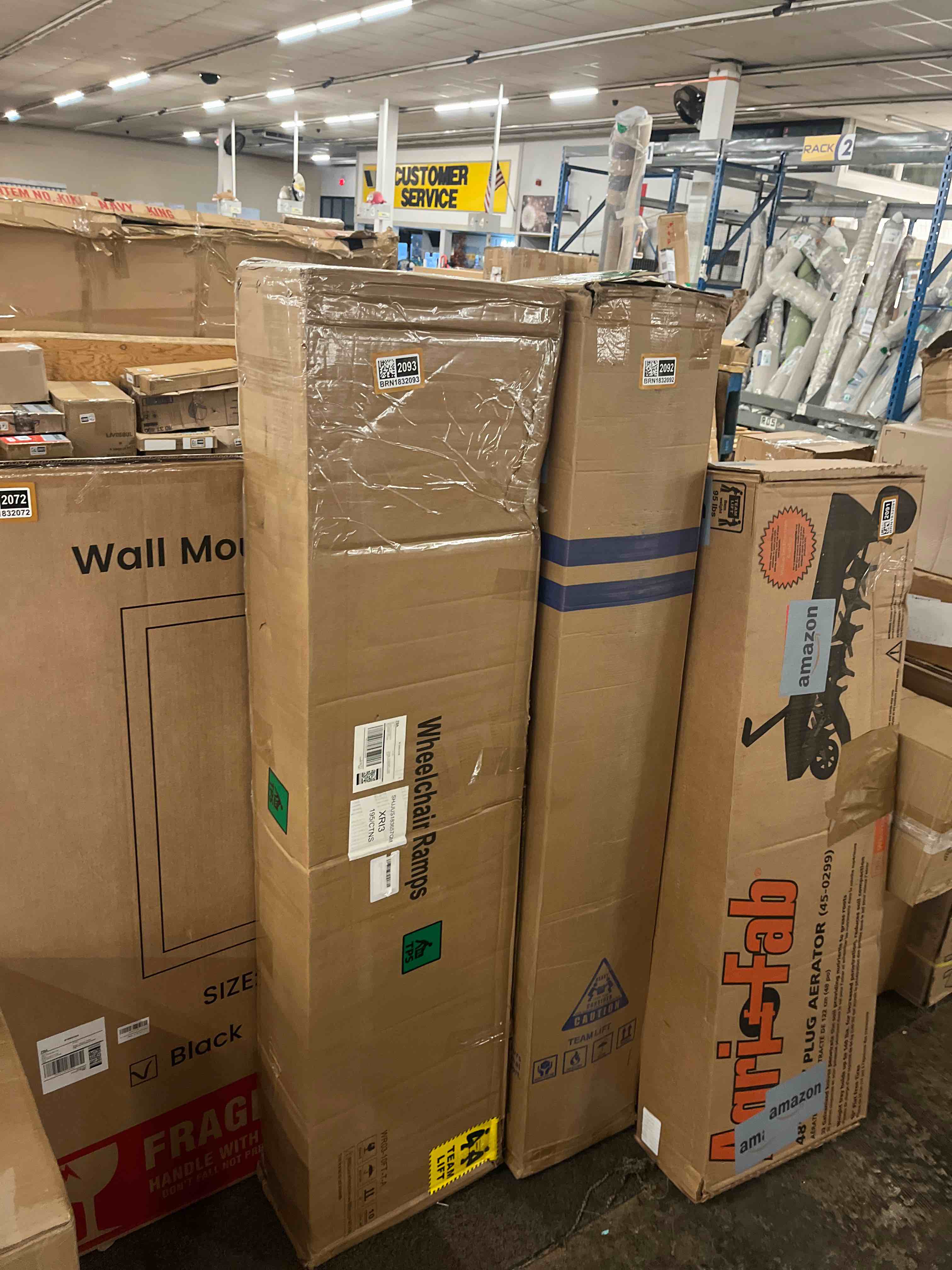 https://s3.amazonaws.com/lotting-images-prod/phillipi/BRN1832093_1760487663854.jpeg