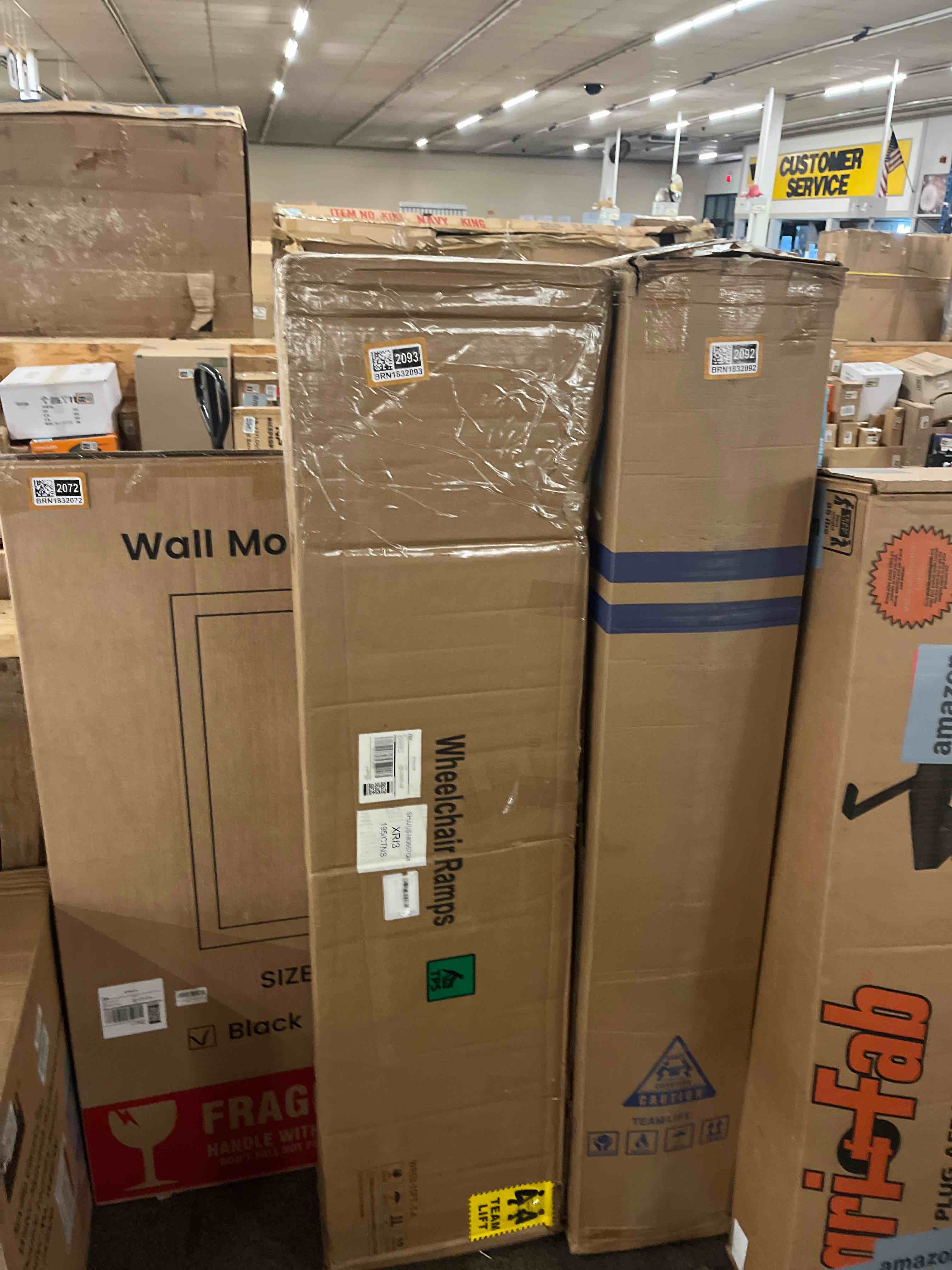 https://s3.amazonaws.com/lotting-images-prod/phillipi/BRN1832093_1760487666245.jpeg