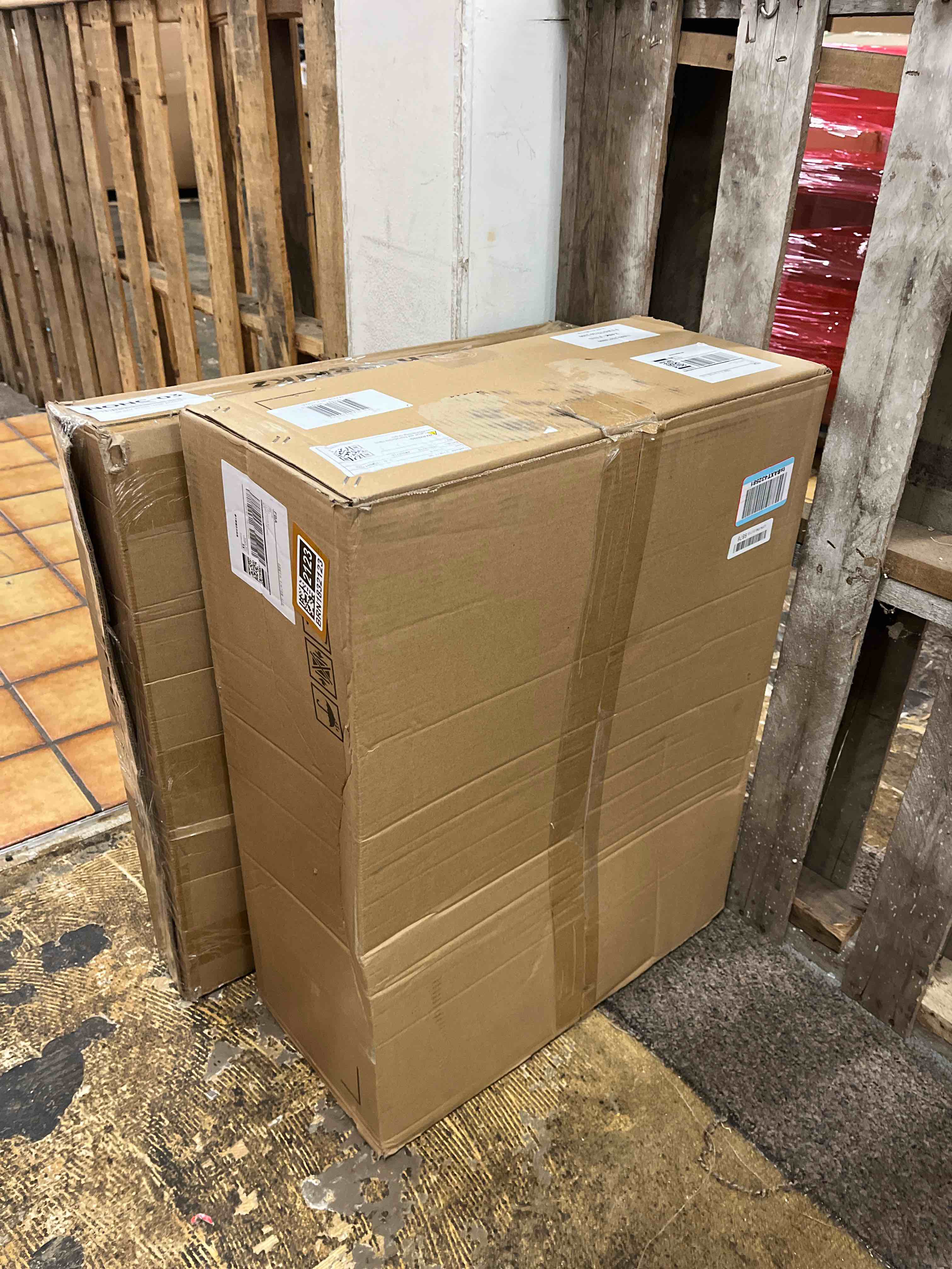 https://s3.amazonaws.com/lotting-images-prod/phillipi/BRN1832123_1760552321127.jpeg