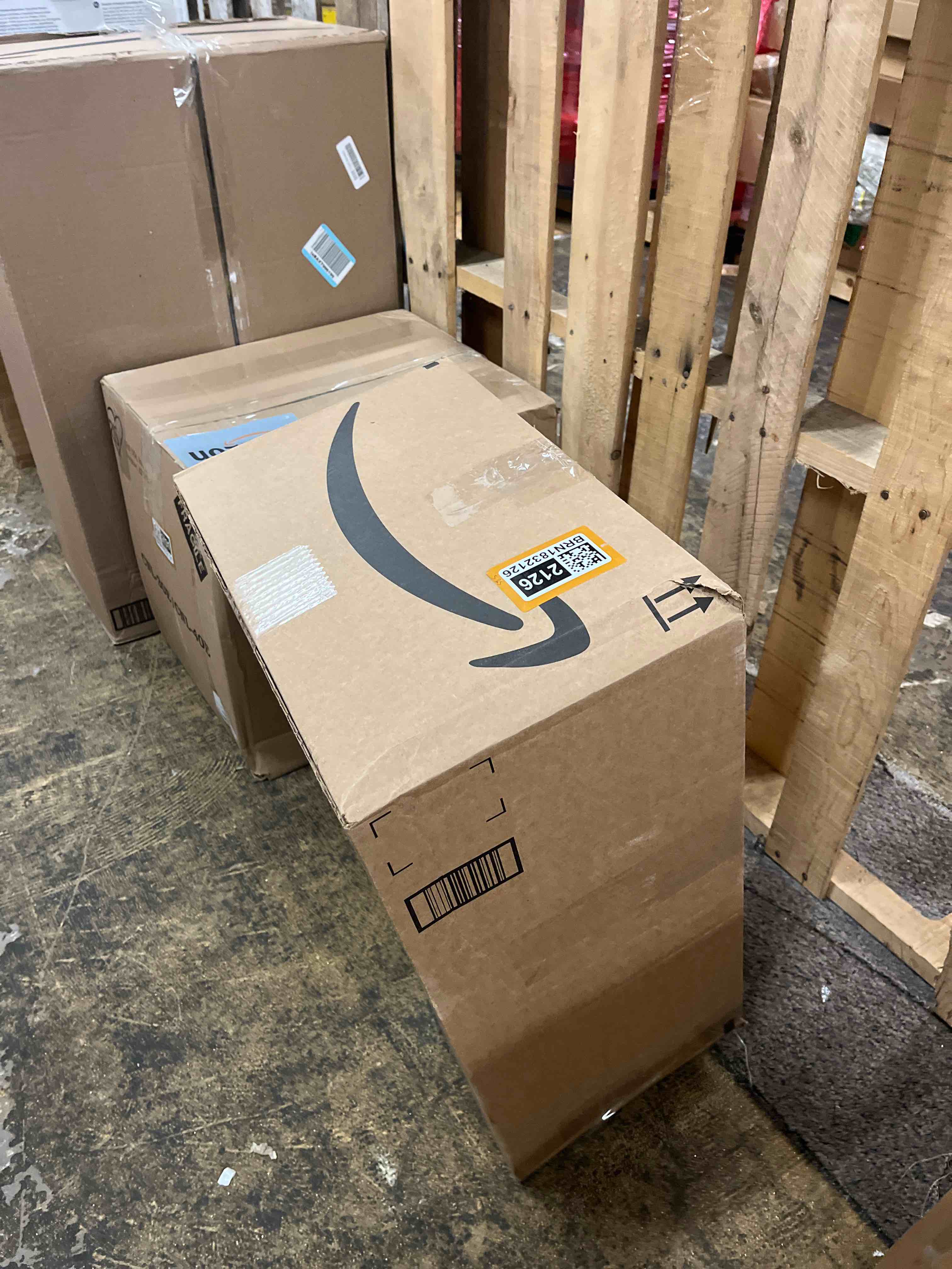 https://s3.amazonaws.com/lotting-images-prod/phillipi/BRN1832126_1760553352717.jpeg