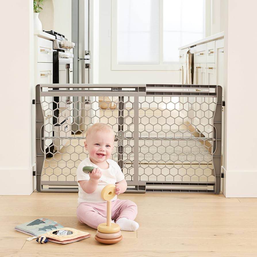 regalo plastic baby safety gate  gray  sturdy plastic frame  ages 6 to 24 months