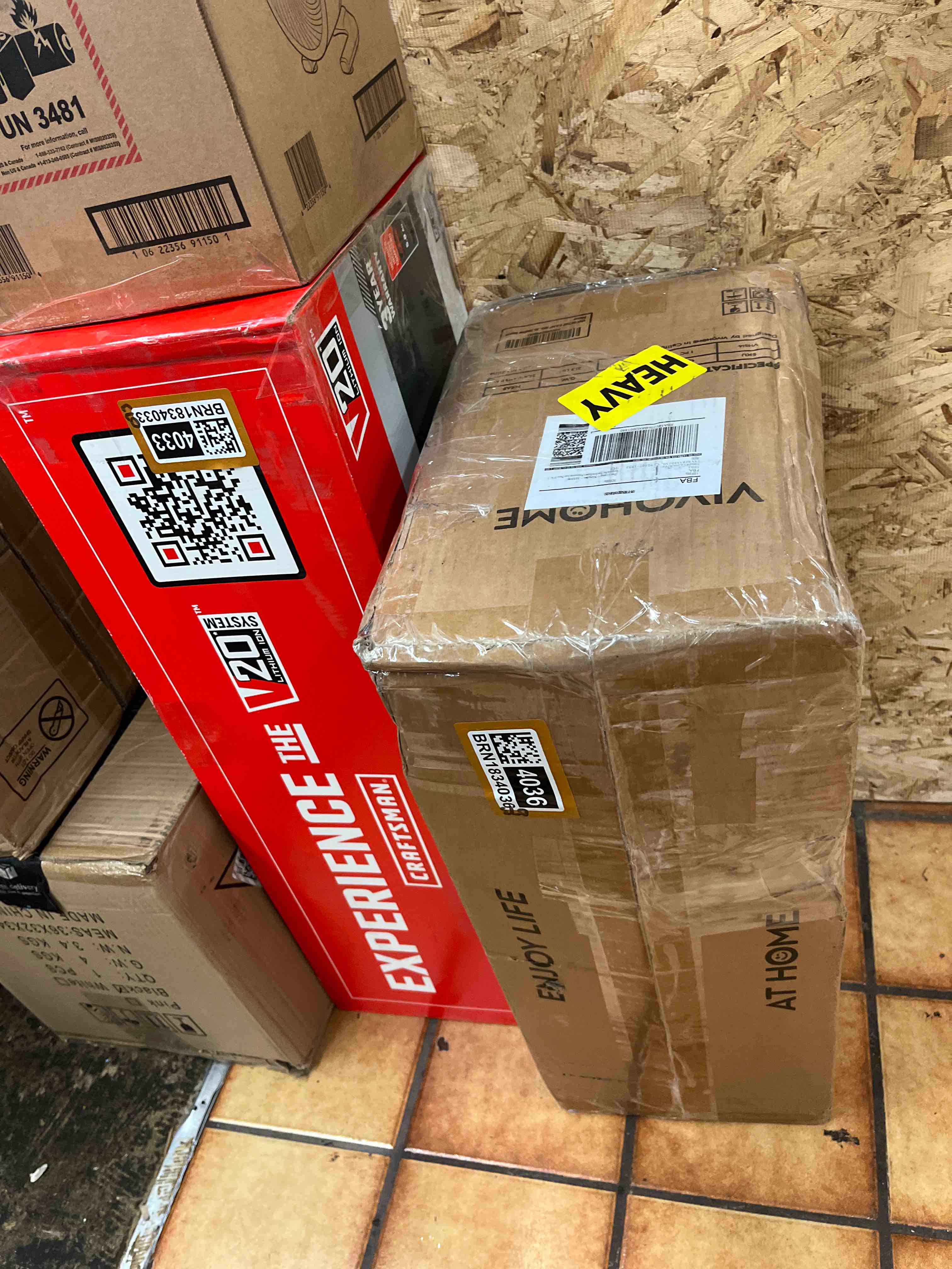 https://s3.amazonaws.com/lotting-images-prod/phillipi/BRN1834036_1752768822453.jpeg