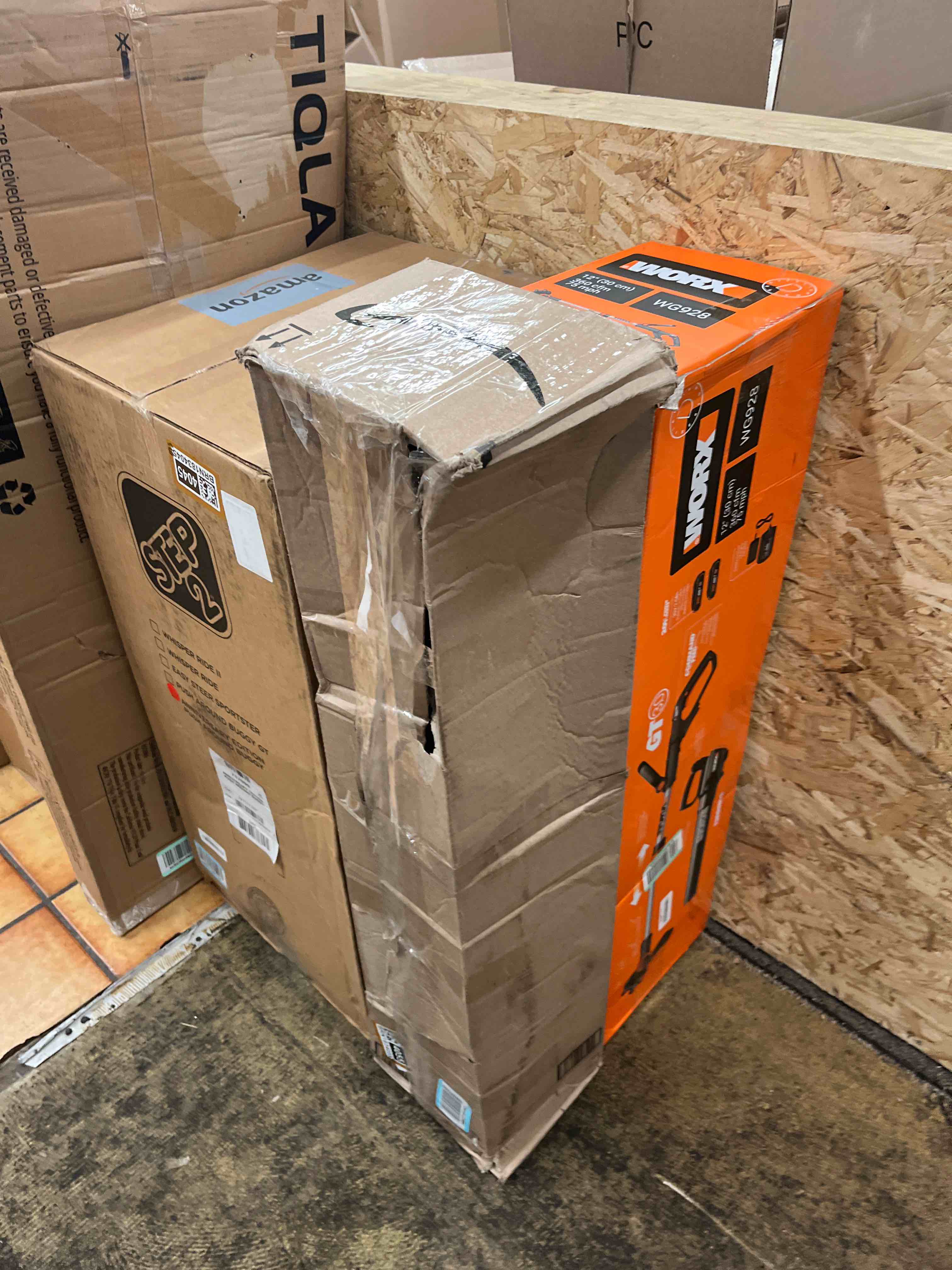 https://s3.amazonaws.com/lotting-images-prod/phillipi/BRN1834055_1752771629142.jpeg