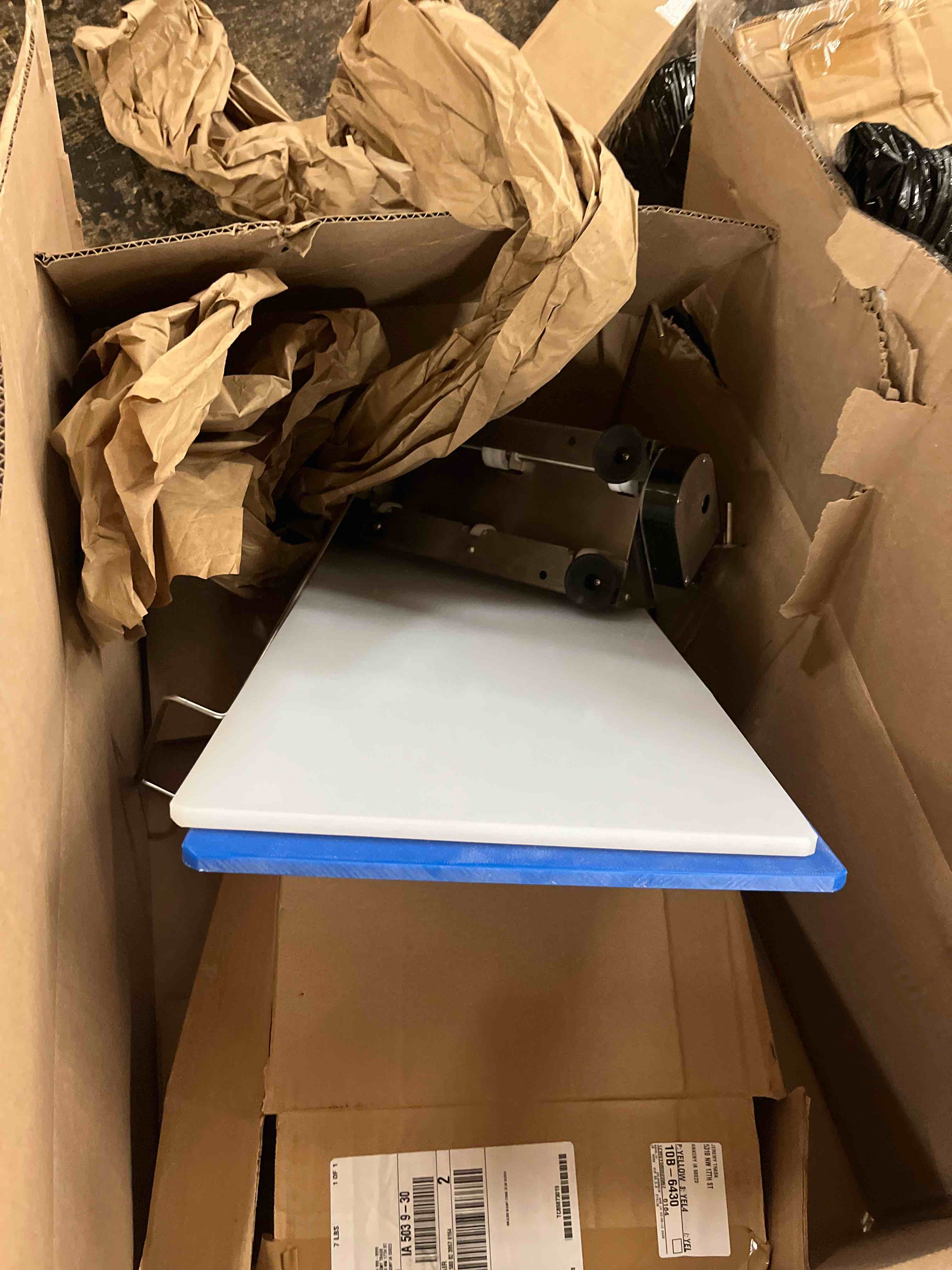 https://s3.amazonaws.com/lotting-images-prod/phillipi/BRN1834102_1752800054874.jpeg