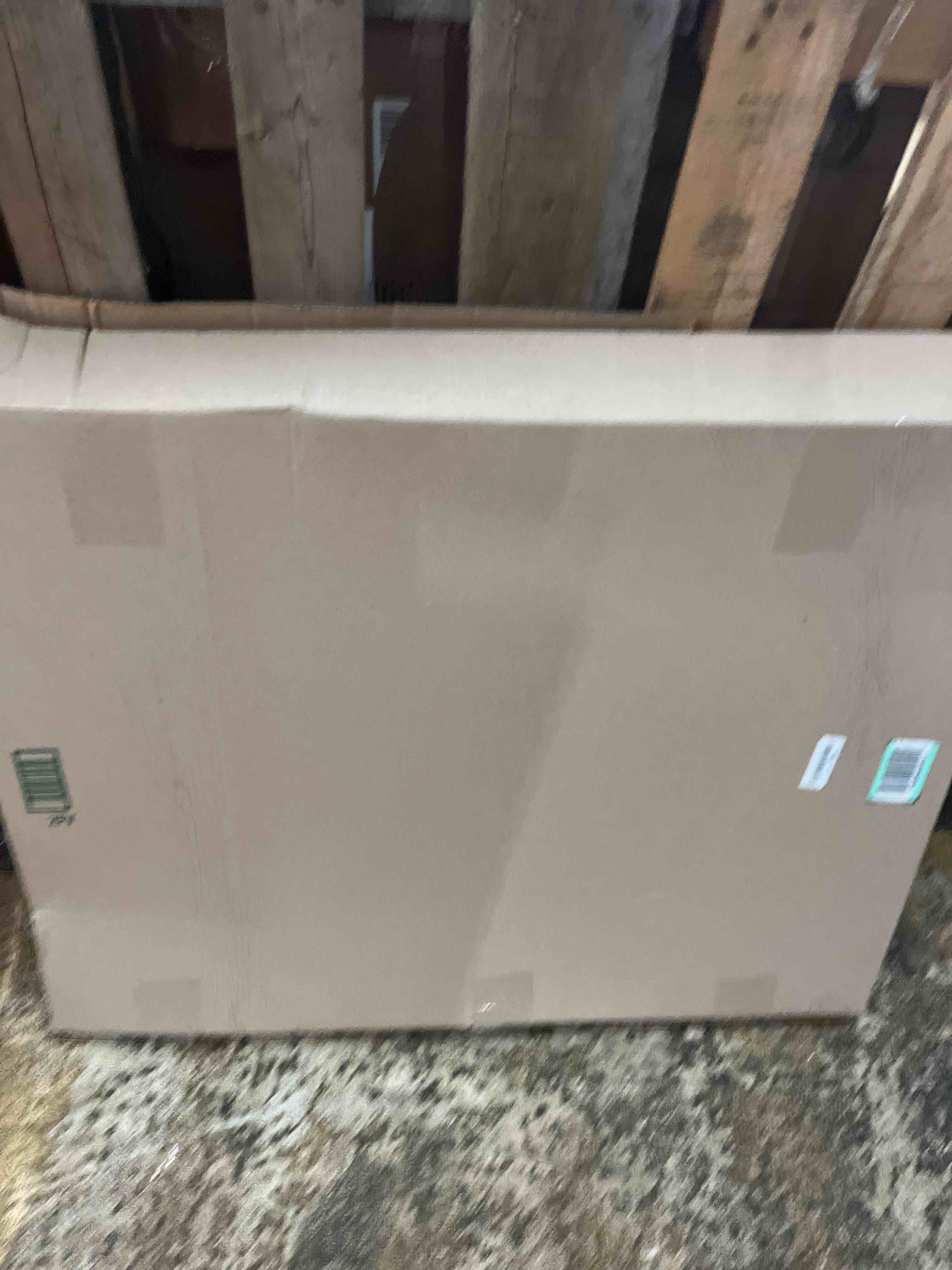 https://s3.amazonaws.com/lotting-images-prod/phillipi/BRN1834122_1752798830392.jpeg