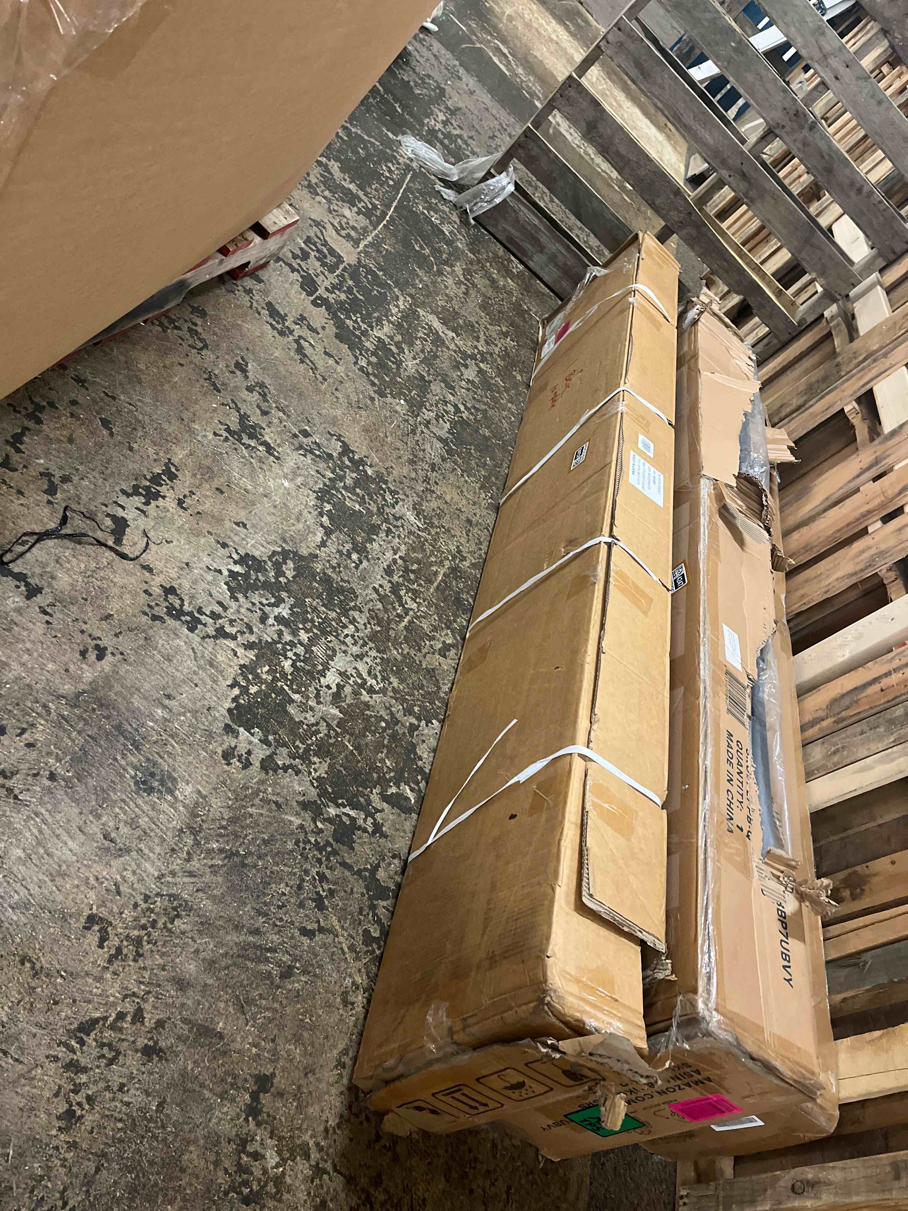 https://s3.amazonaws.com/lotting-images-prod/phillipi/BRN1834246_1752858929584.jpeg