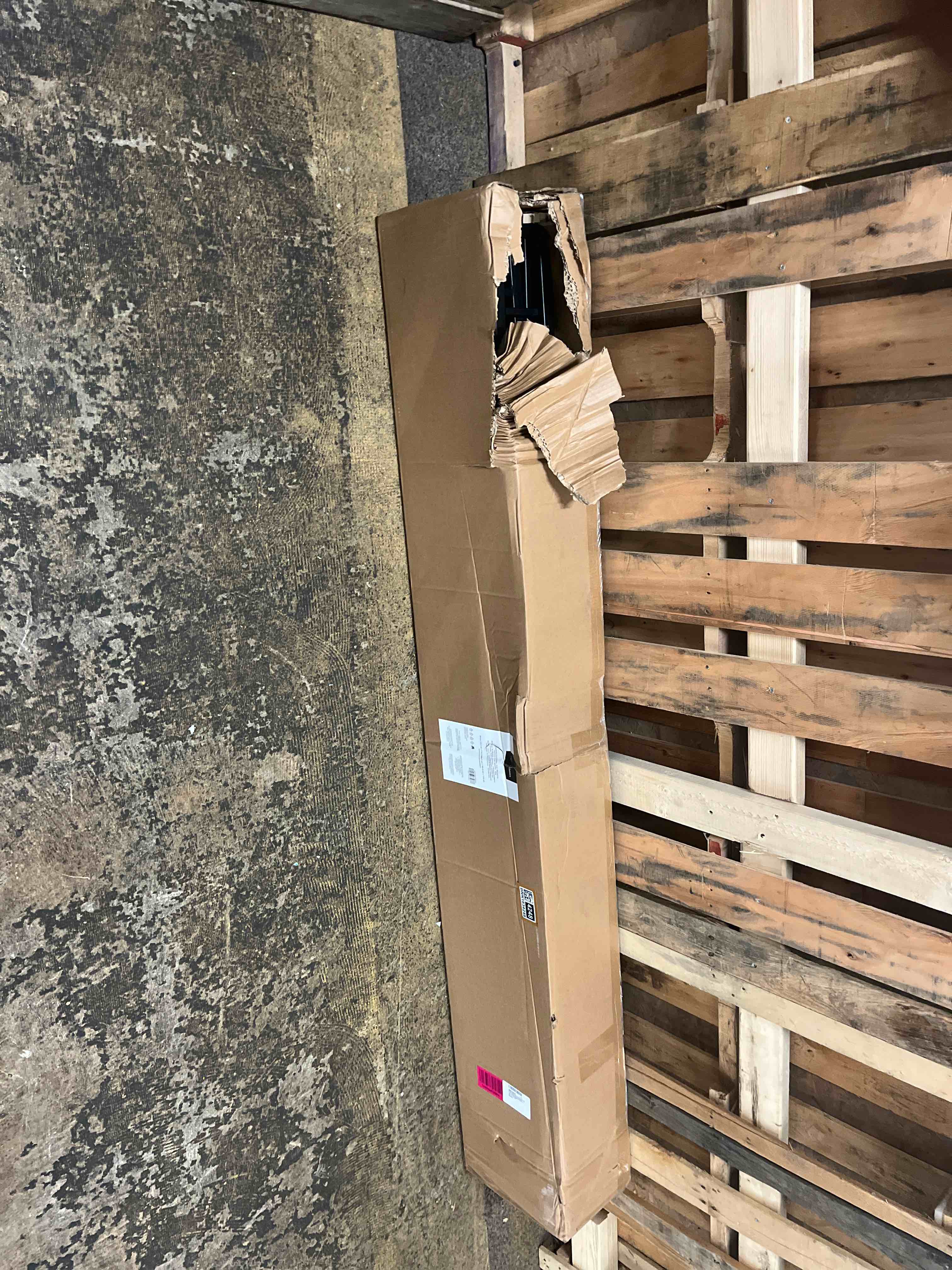 https://s3.amazonaws.com/lotting-images-prod/phillipi/BRN1834248_1752858698947.jpeg