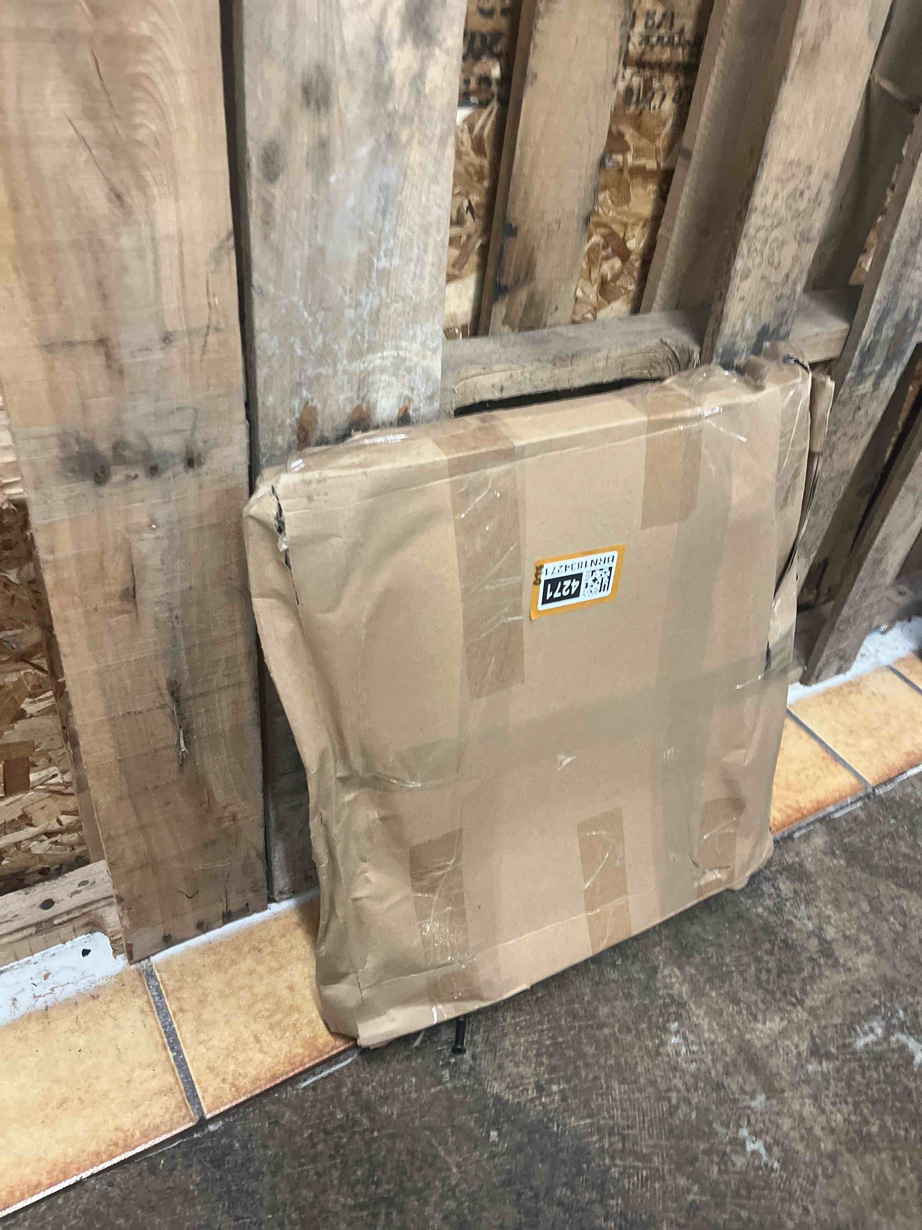 https://s3.amazonaws.com/lotting-images-prod/phillipi/BRN1834271_1752845341926.jpeg