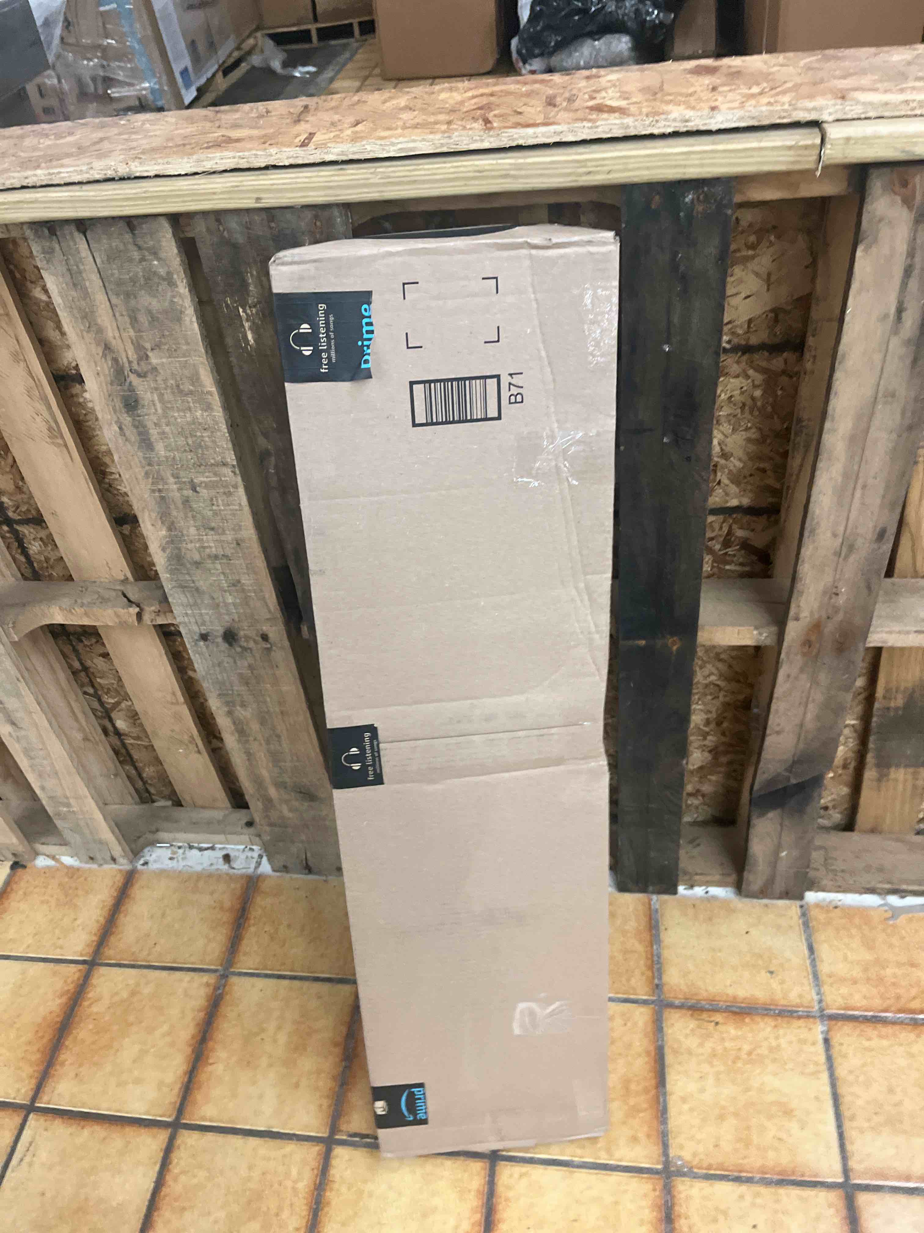 https://s3.amazonaws.com/lotting-images-prod/phillipi/BRN1834282_1752847077477.jpeg