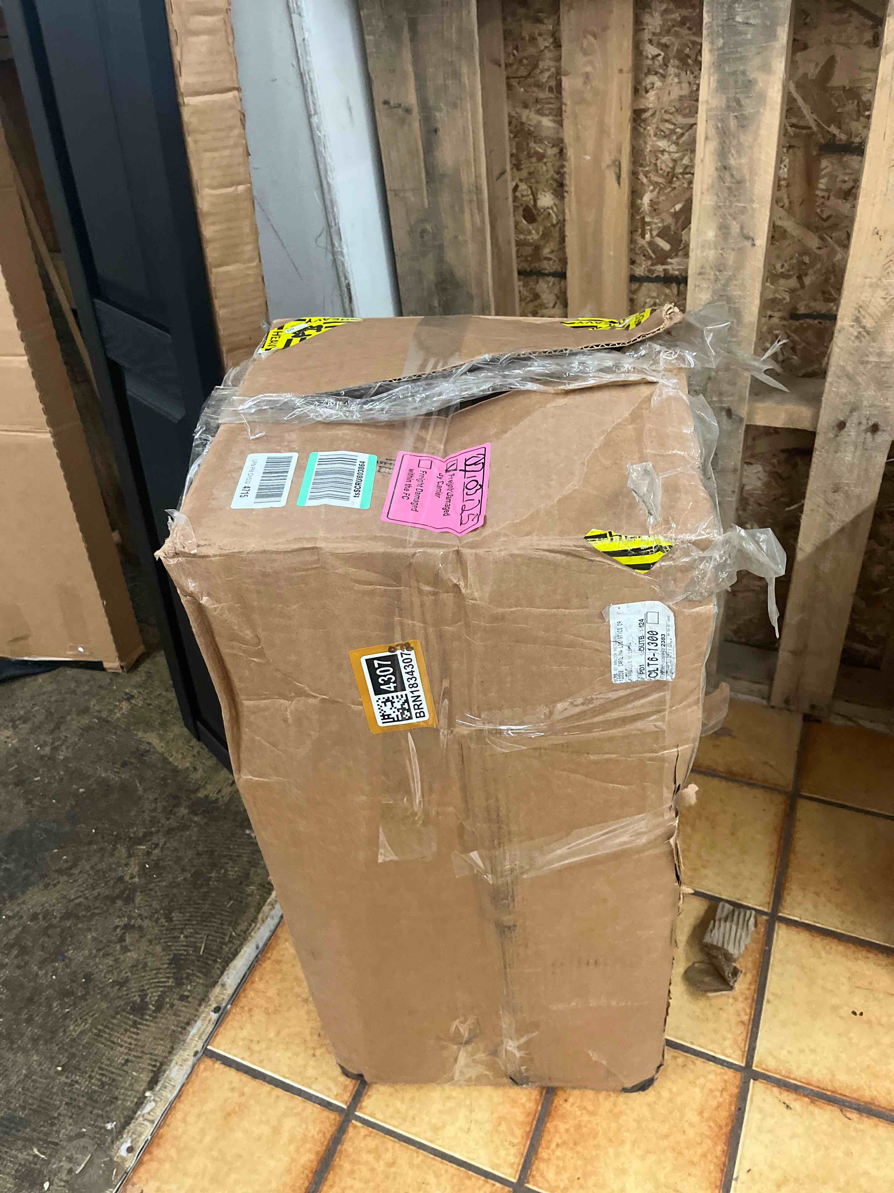 https://s3.amazonaws.com/lotting-images-prod/phillipi/BRN1834317_1752855405982.jpeg