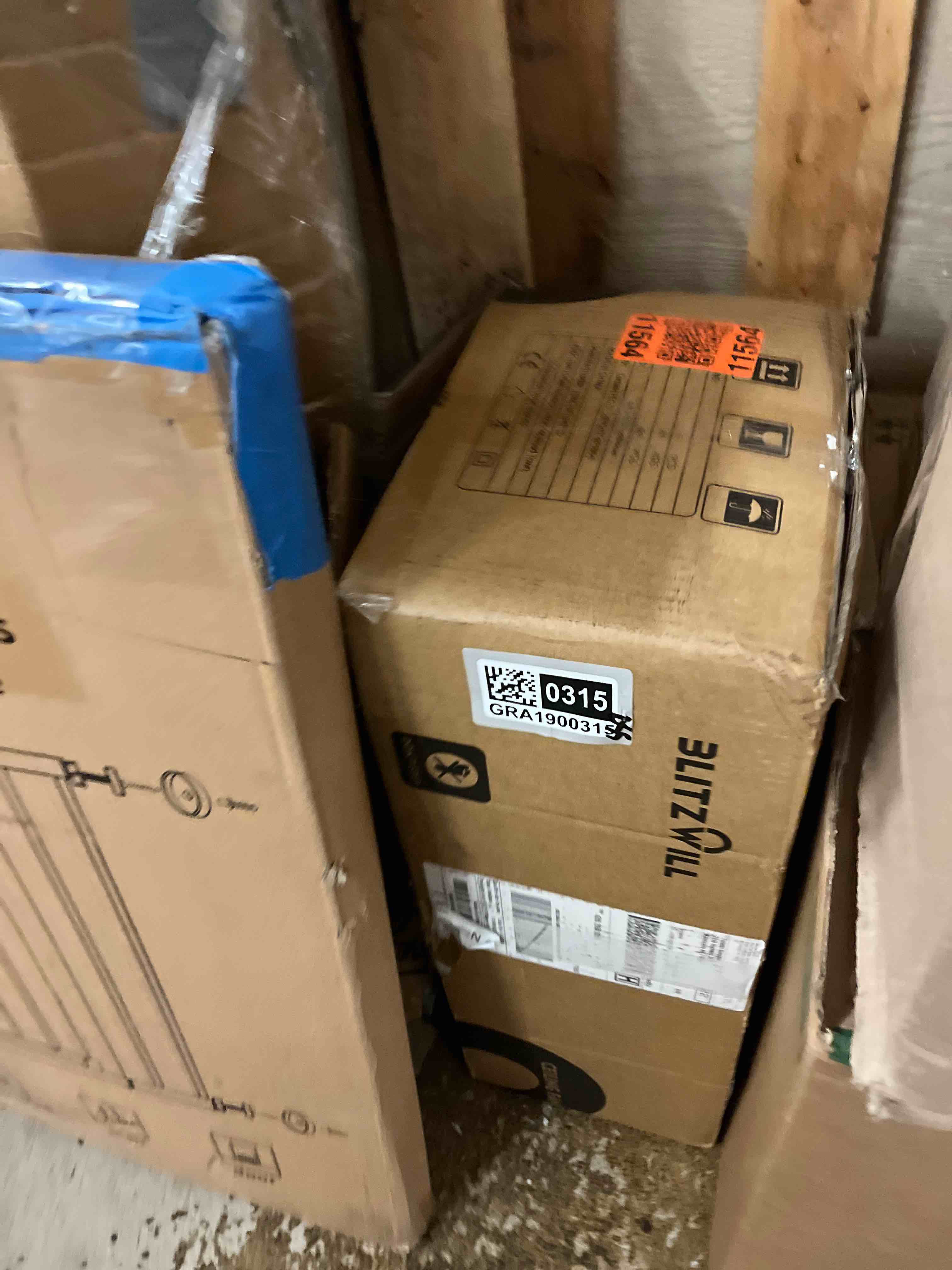 https://s3.amazonaws.com/lotting-images-prod/phillipi/BRN1834359_1752858627769.jpeg