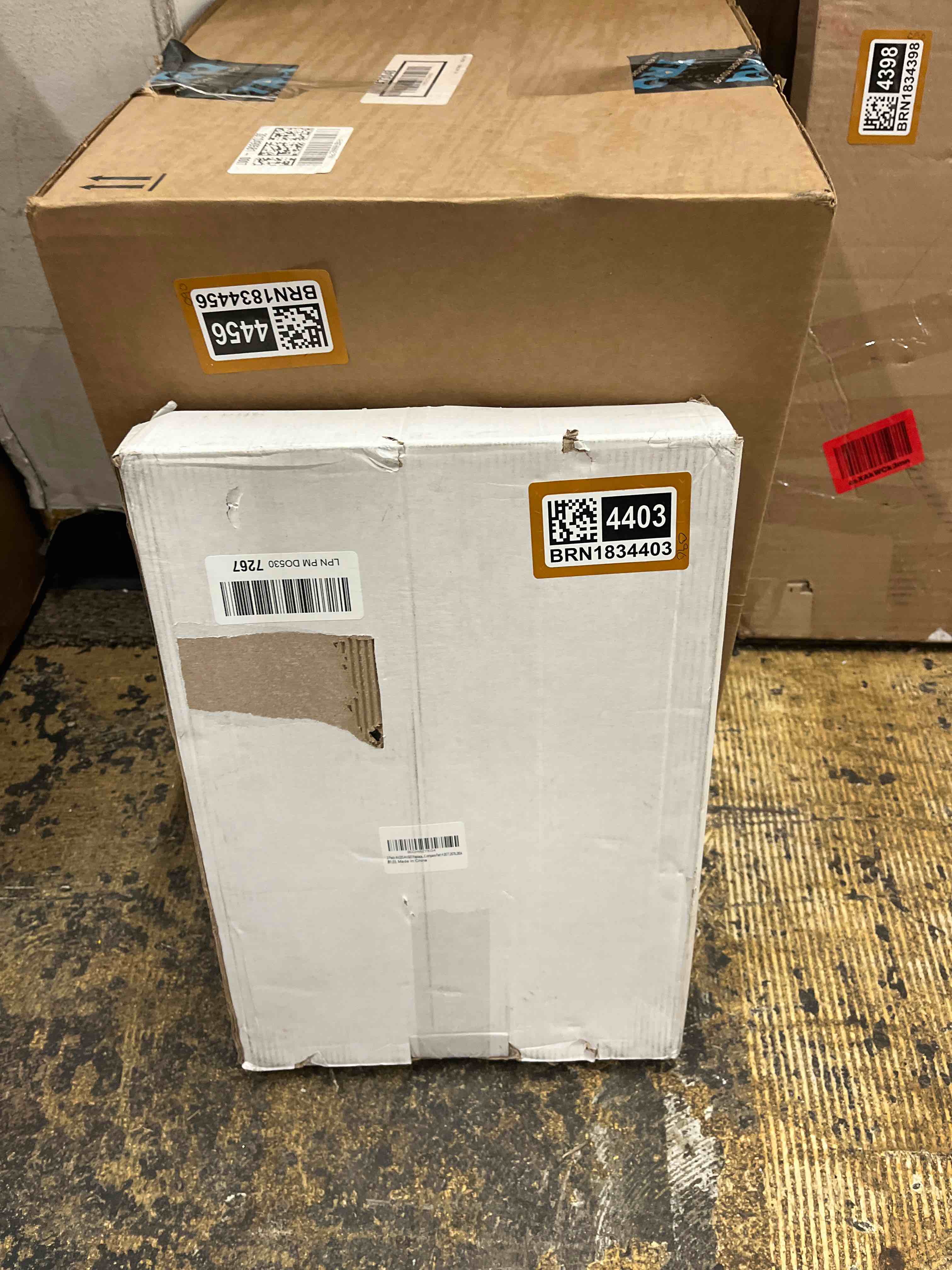 https://s3.amazonaws.com/lotting-images-prod/phillipi/BRN1834403_1753209234591.jpeg