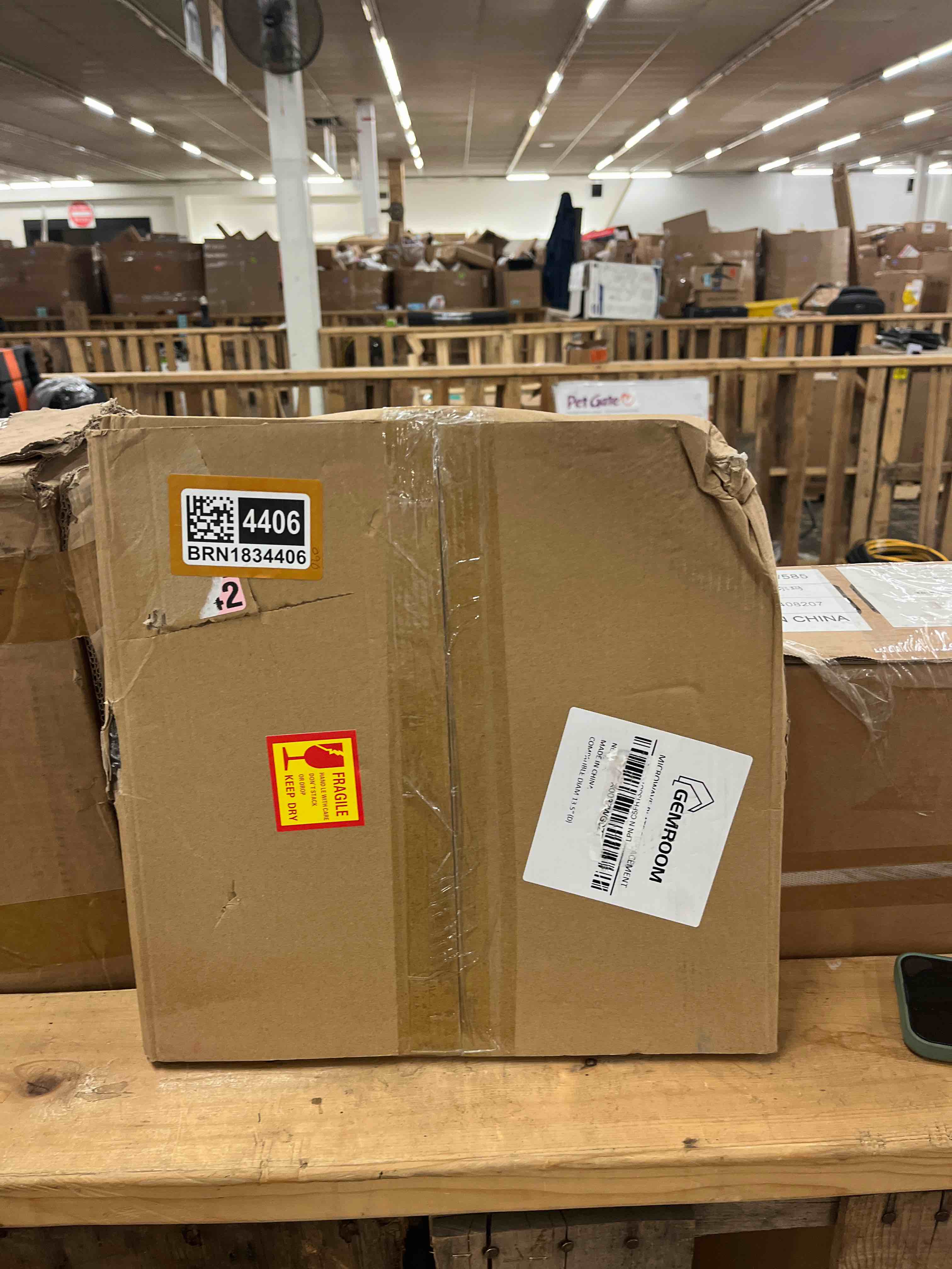 https://s3.amazonaws.com/lotting-images-prod/phillipi/BRN1834406_1753210481547.jpeg