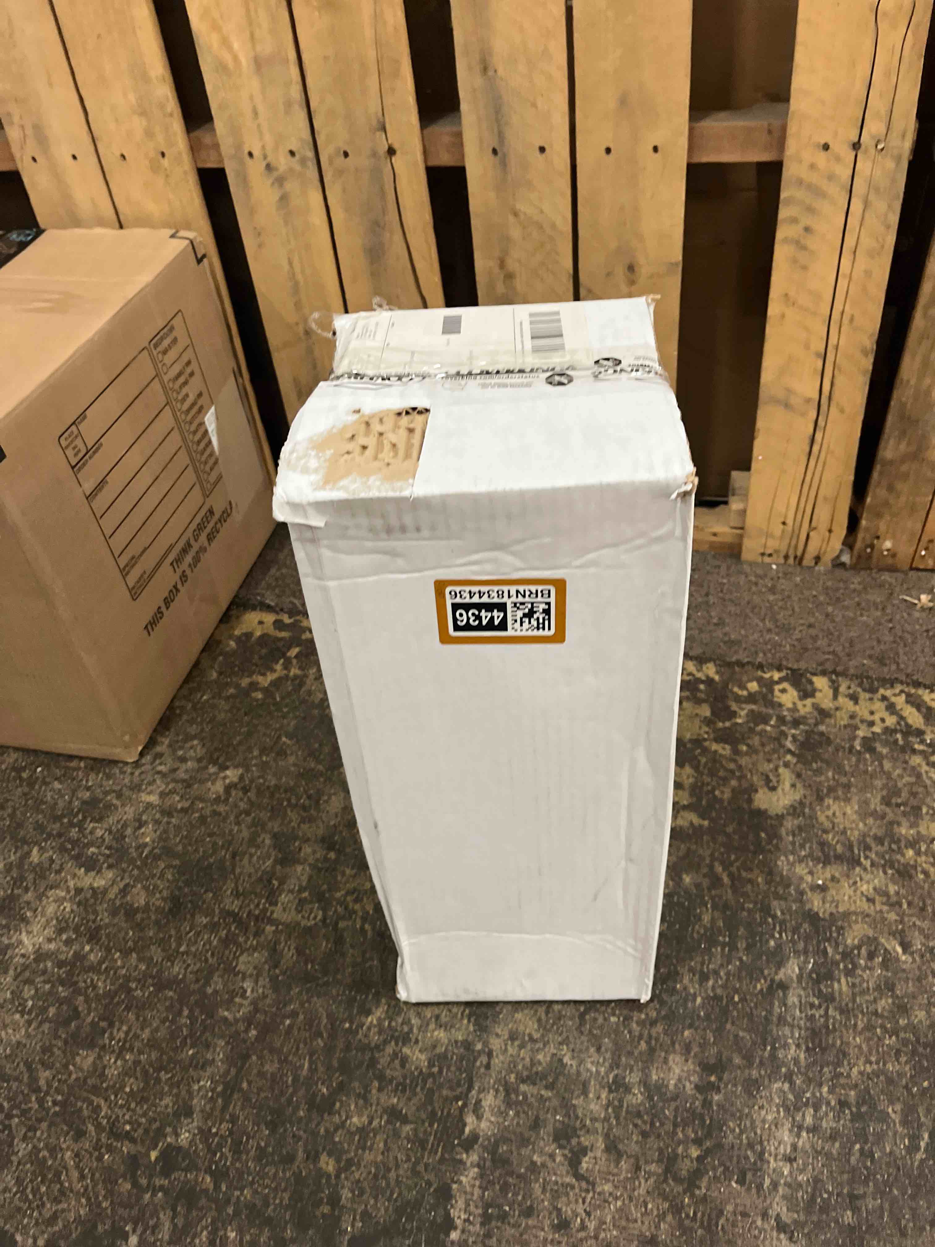 https://s3.amazonaws.com/lotting-images-prod/phillipi/BRN1834436_1753205370609.jpeg