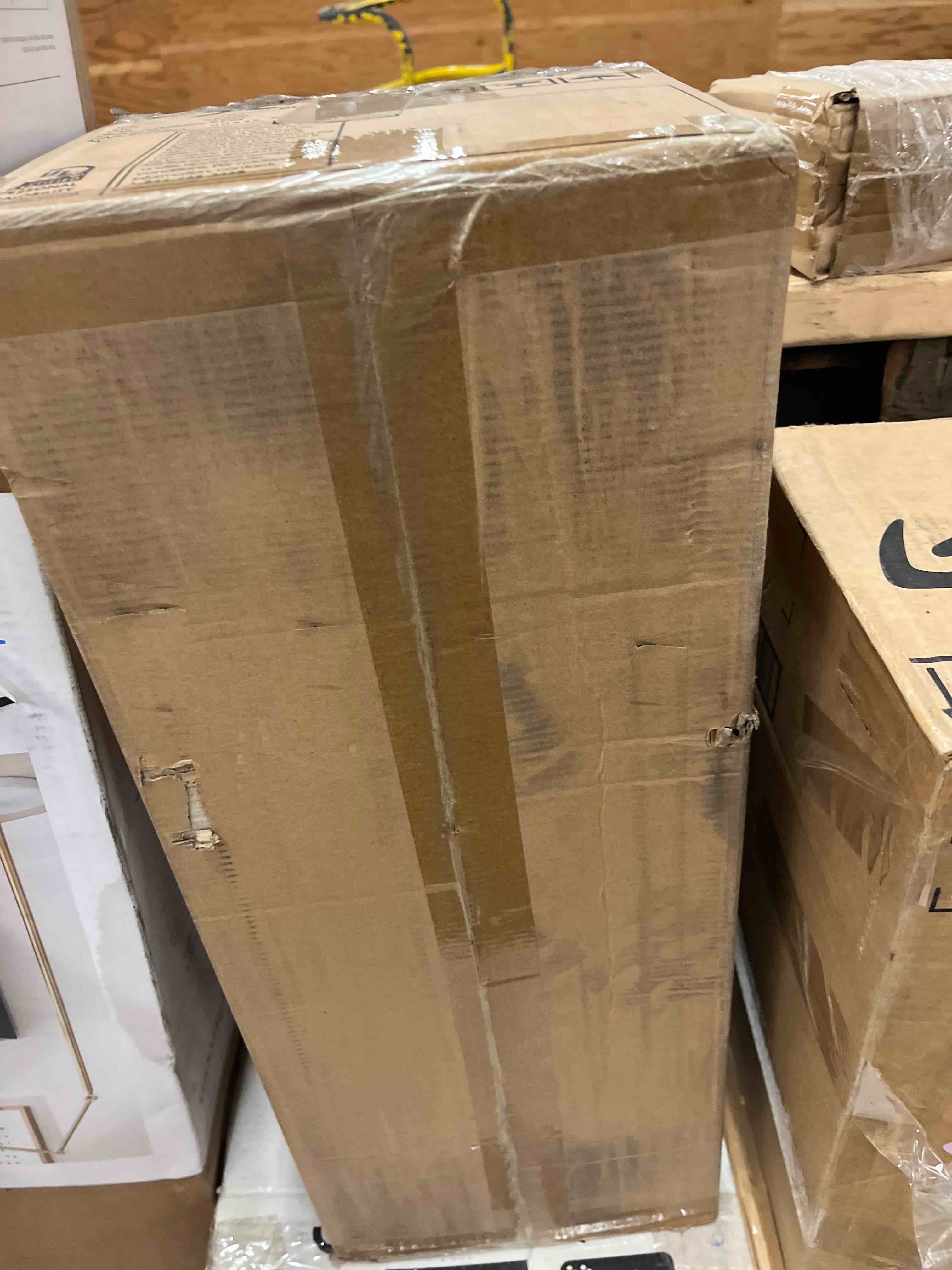https://s3.amazonaws.com/lotting-images-prod/phillipi/BRN1834474_1753204225273.jpeg