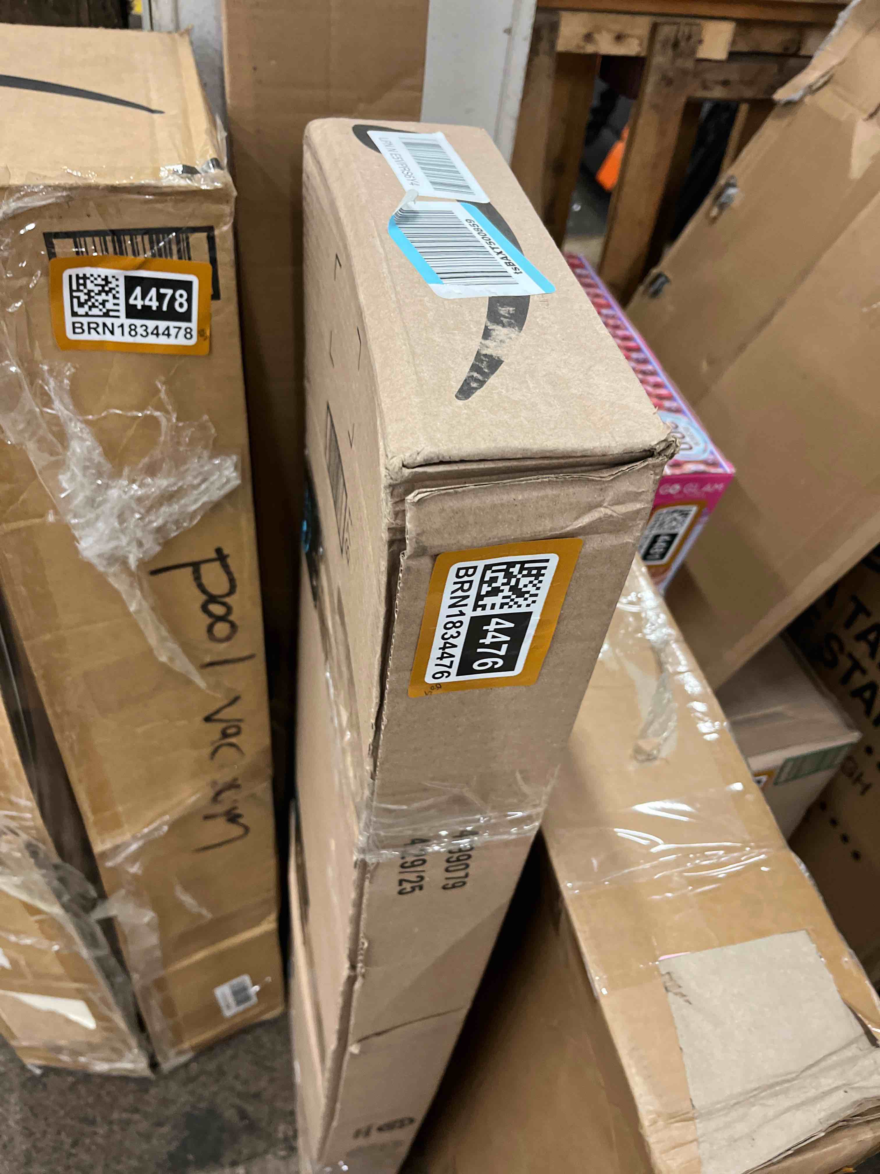 https://s3.amazonaws.com/lotting-images-prod/phillipi/BRN1834476_1753203758598.jpeg